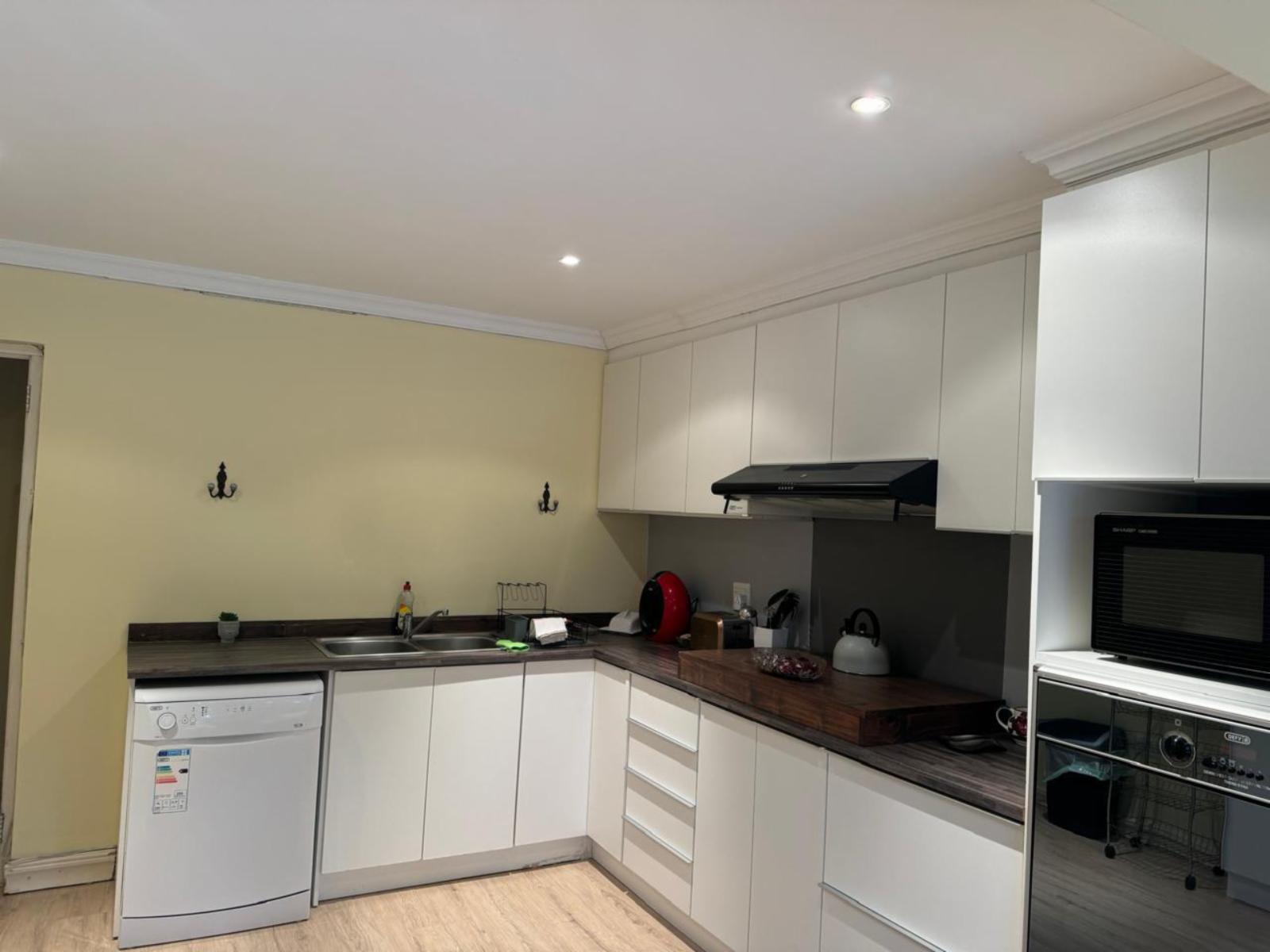 Room 1 — Kitchenette
