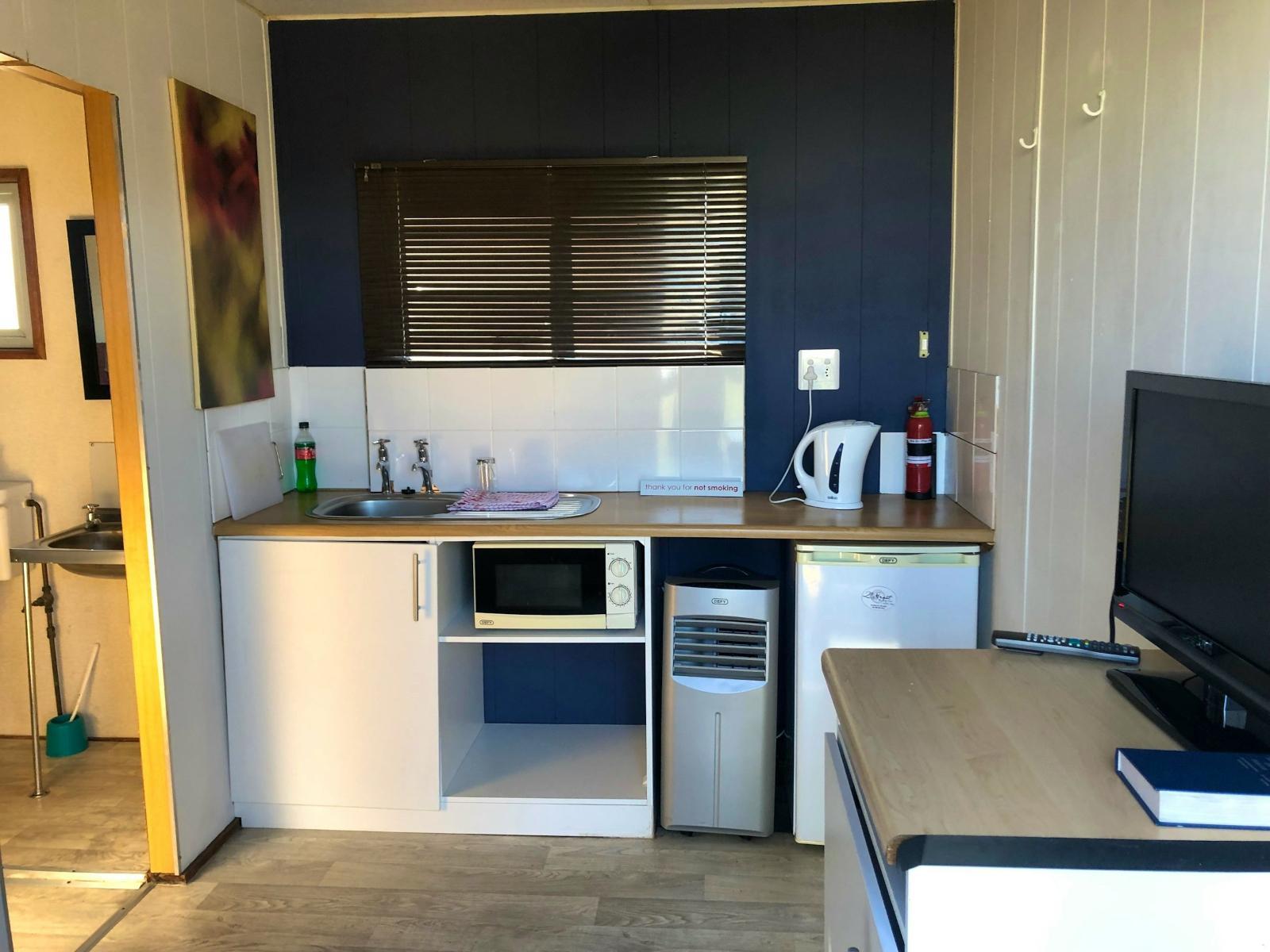 Room 1 — Kitchenette