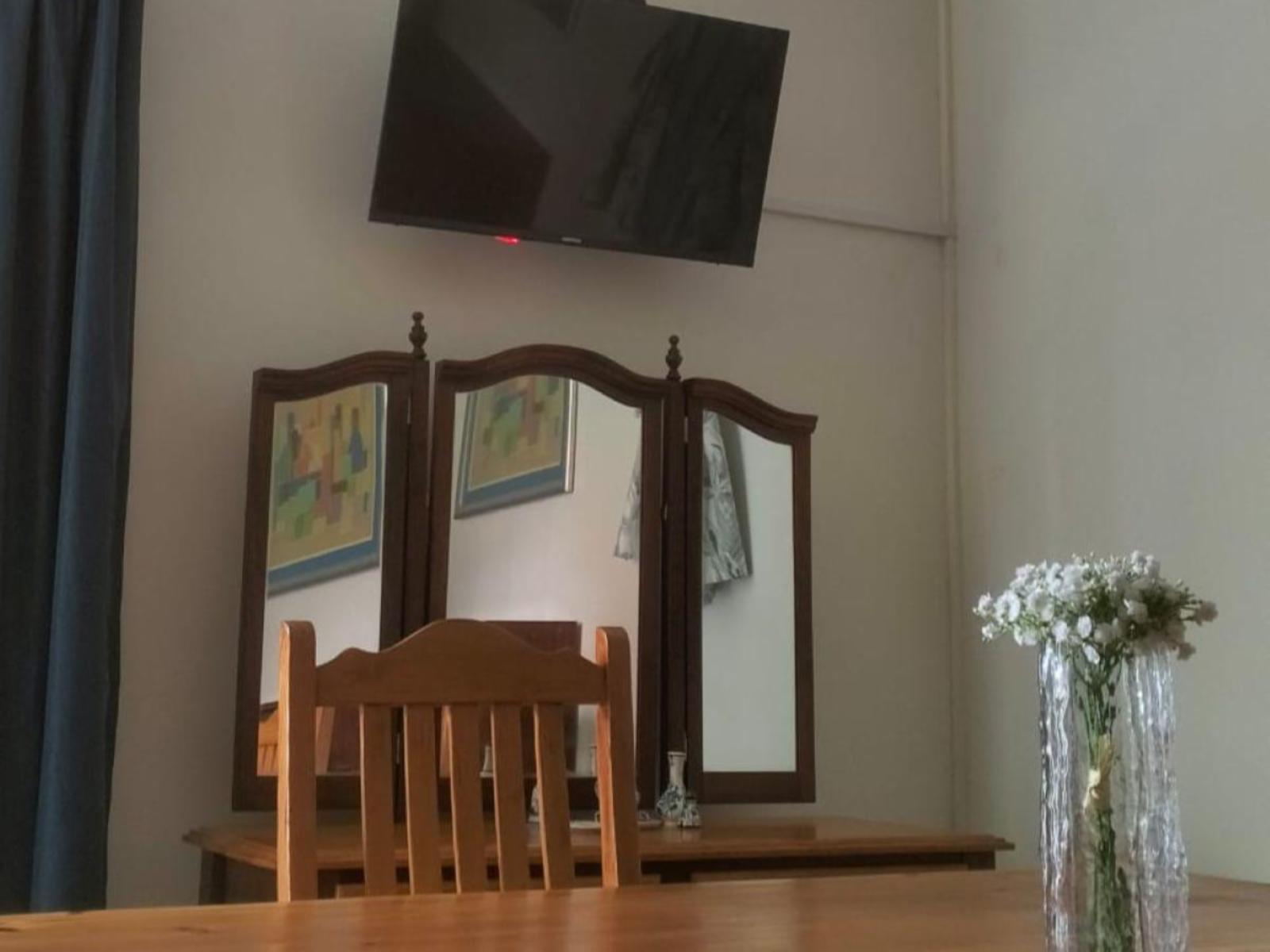 Room 1 — TV and multimedia
