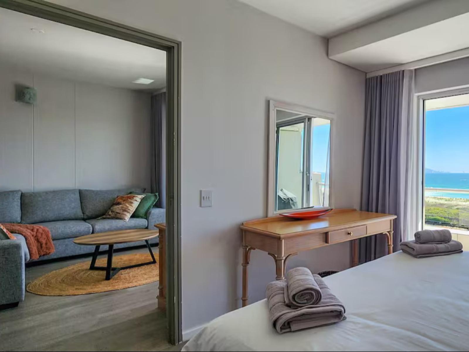 Room 1 — Photo of the whole room