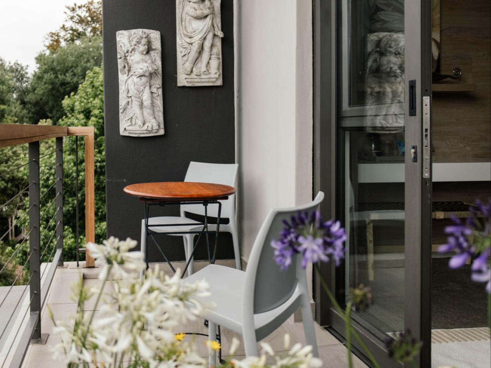 Room 1 — Balcony/Terrace
