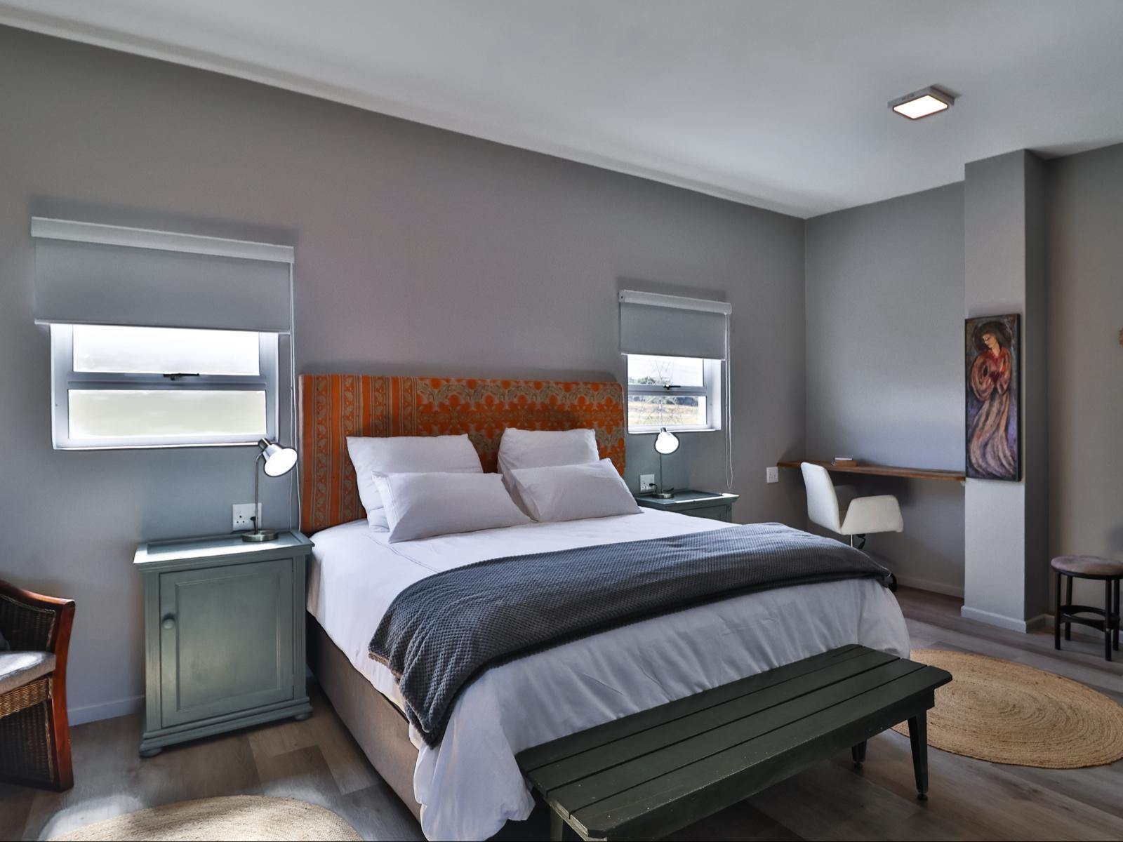 Room 1 — Photo of the whole room