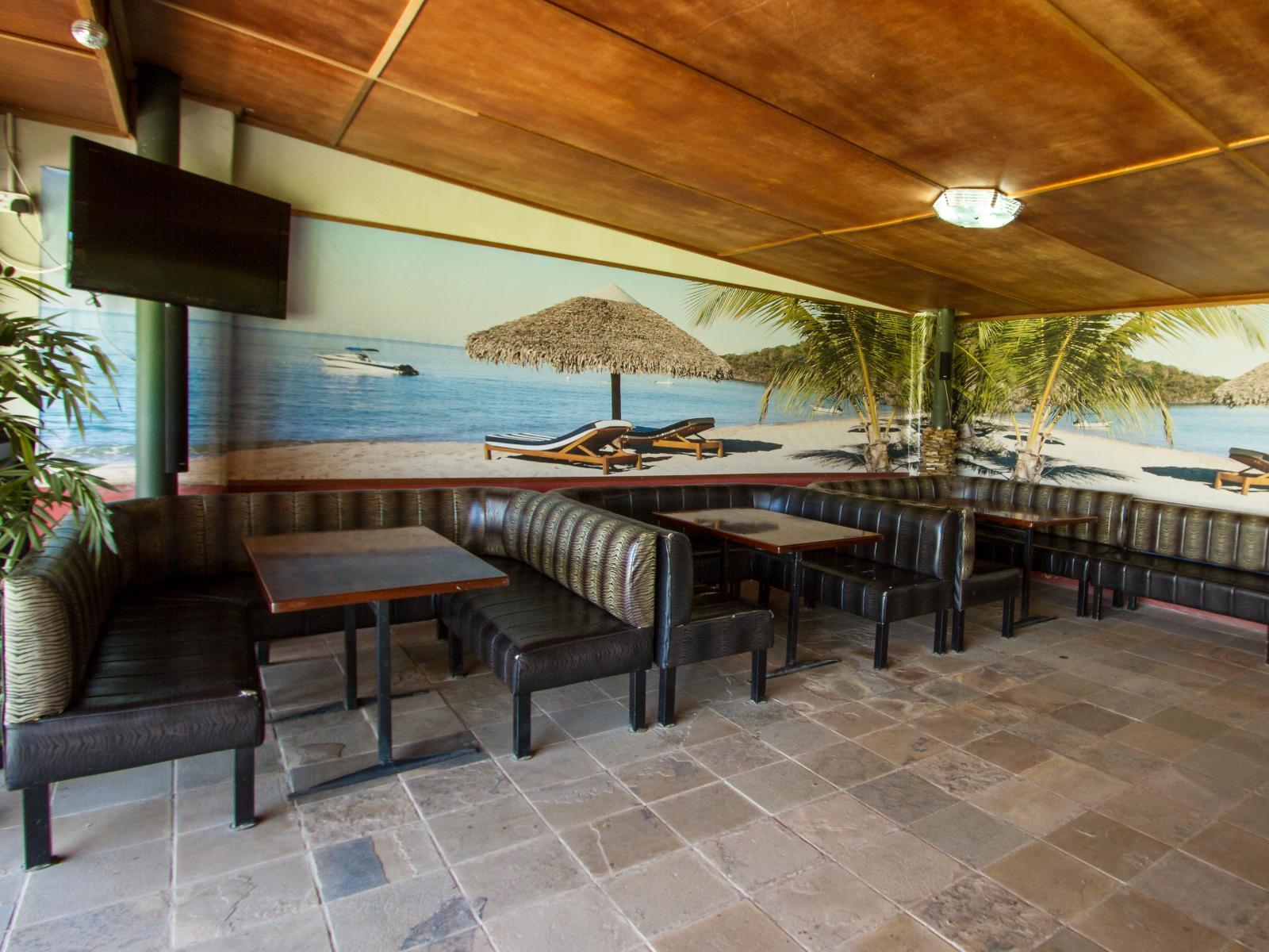 Lounge or bar
