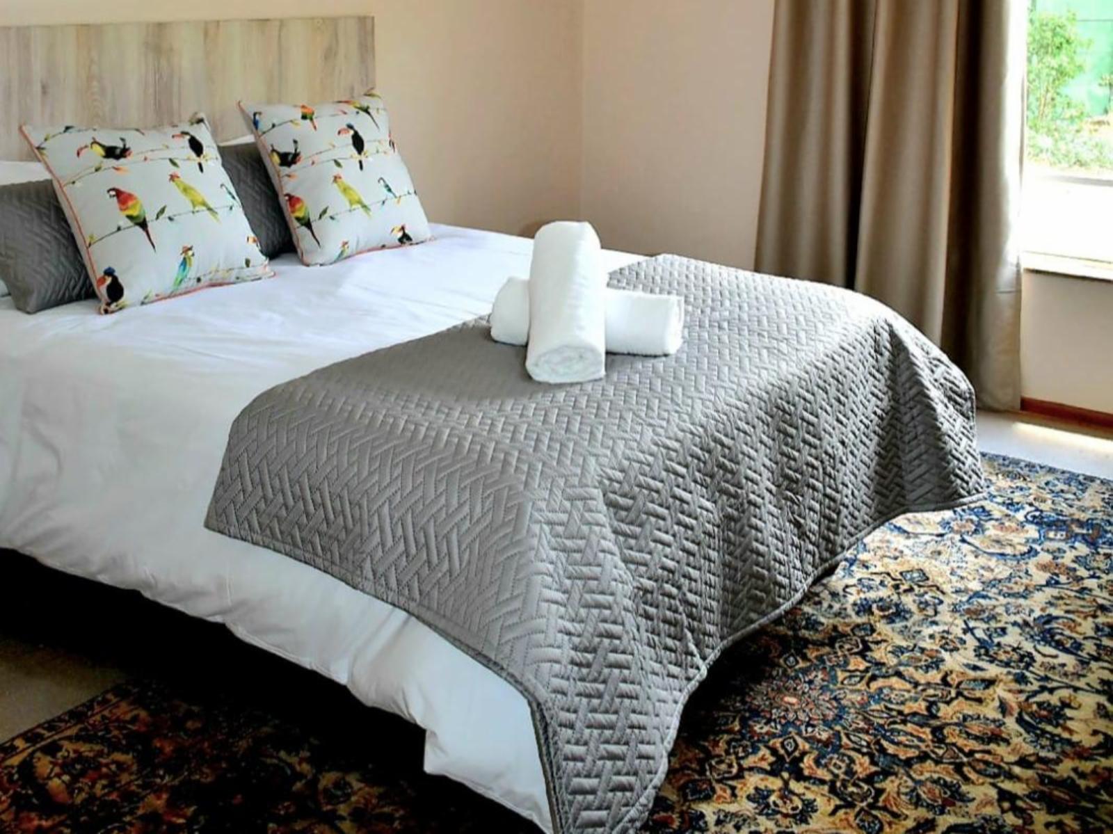 Room 1 — Photo of the whole room