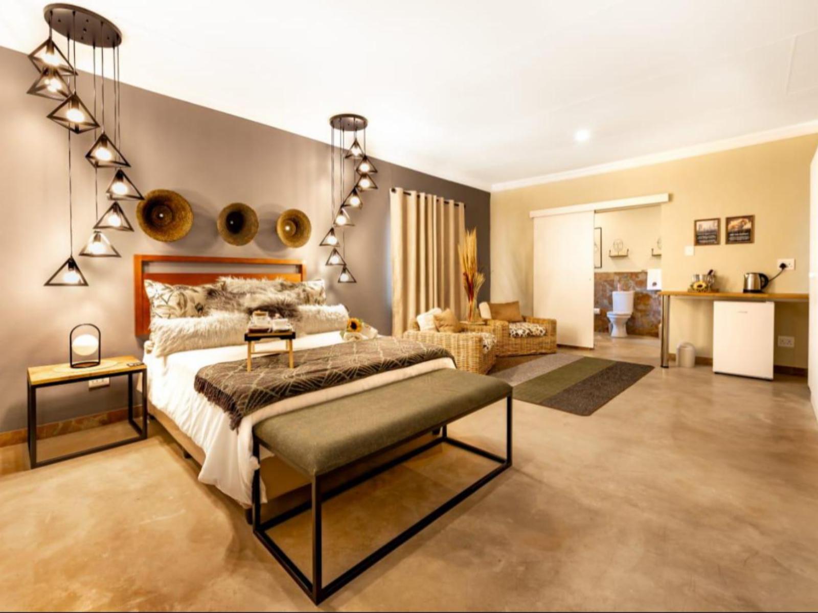 Room 1 — Photo of the whole room