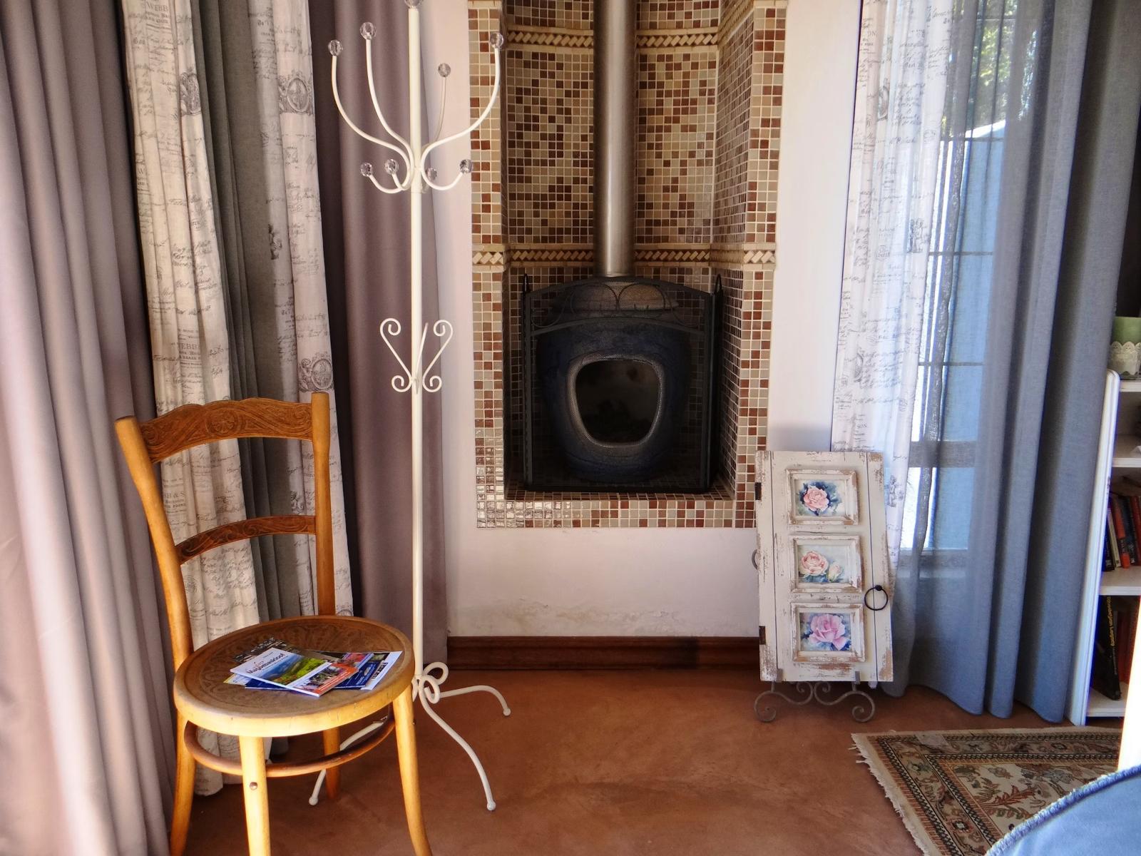 Room 1 — Decorative detail