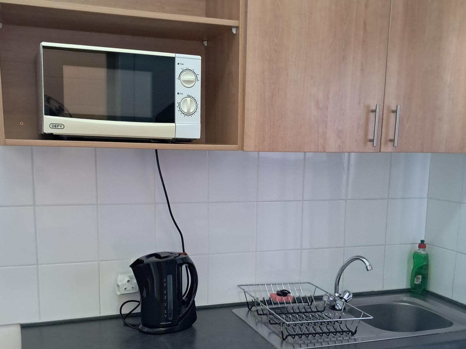 Room 1 — Kitchenette