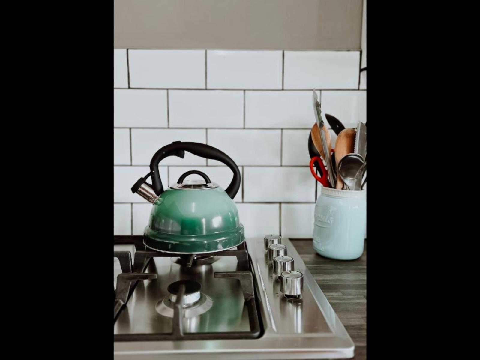 Room 1 — Kitchenette
