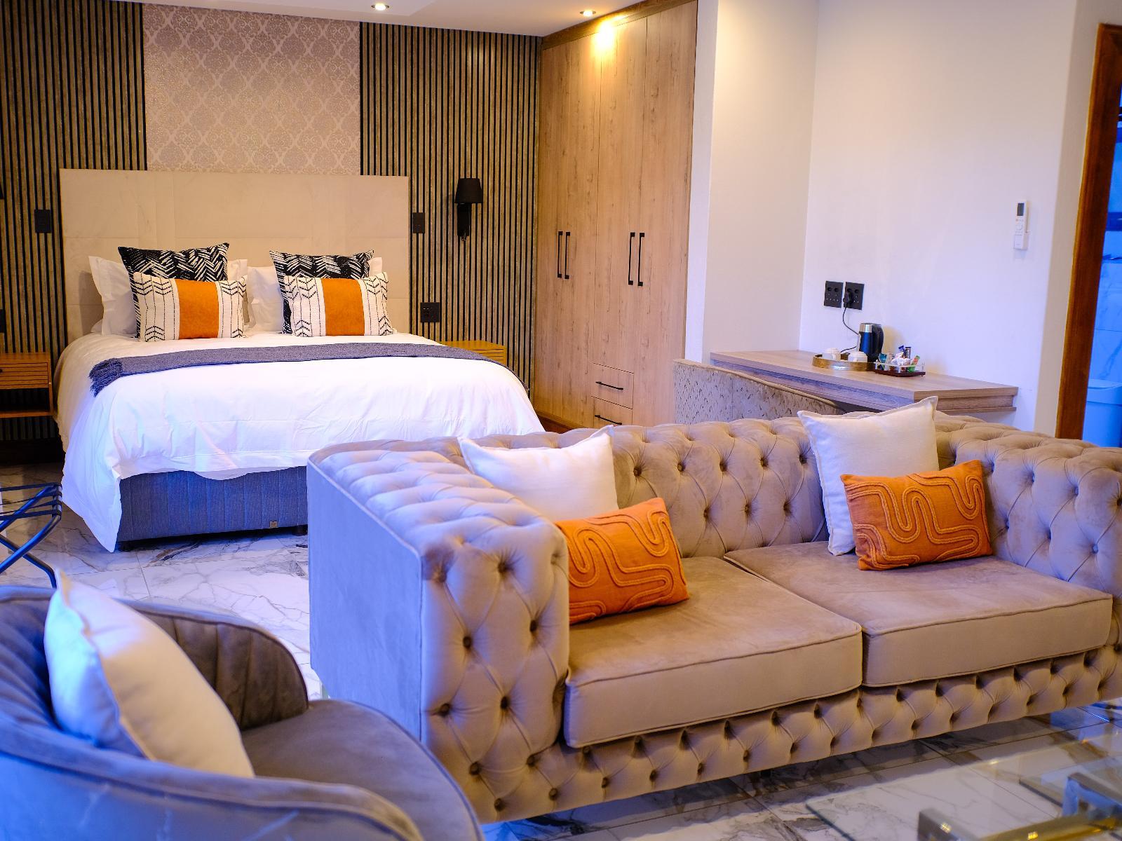 Room 4 — Bed