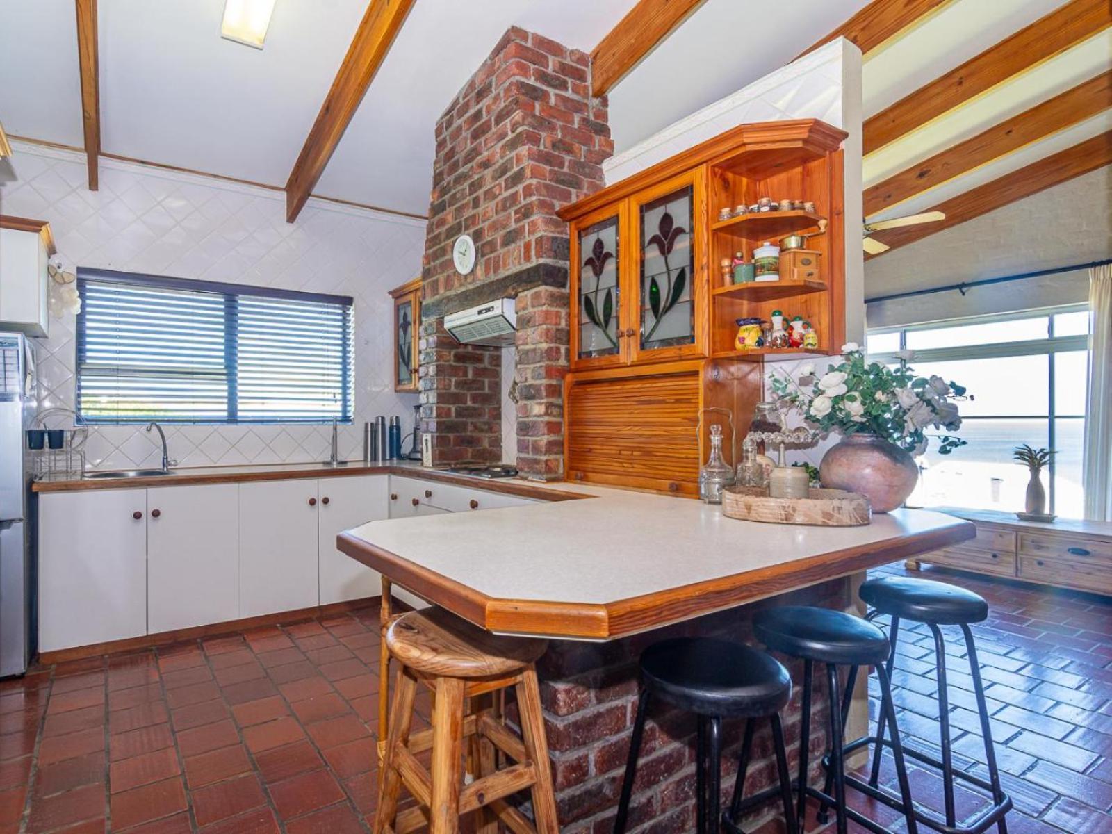 Room 1 — Breakfast area