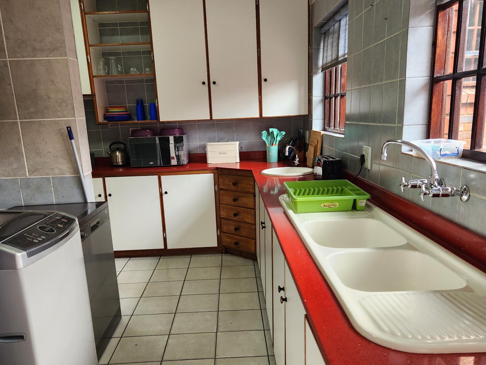 Room 1 — Kitchenette
