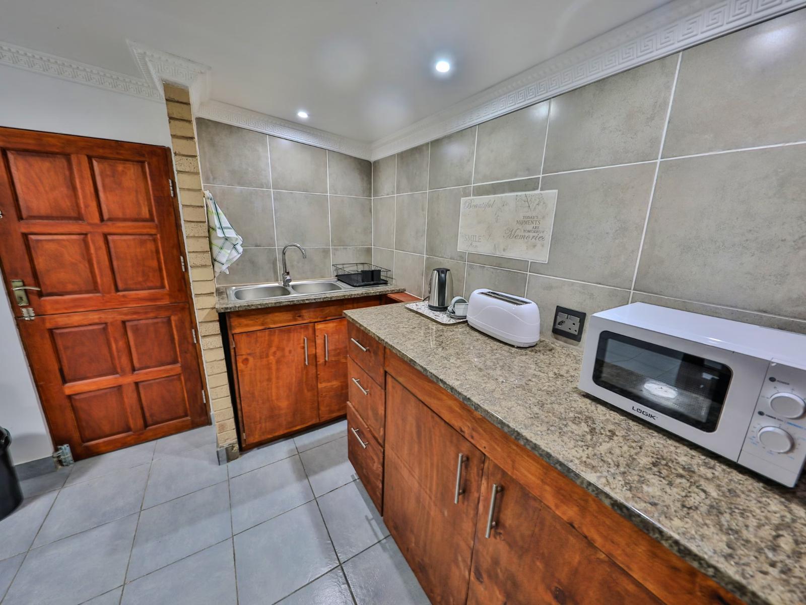 Room 1 — Kitchenette