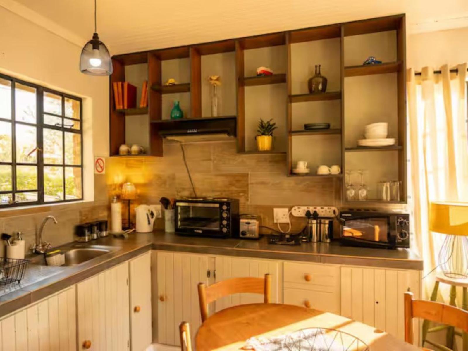 Room 1 — Kitchenette