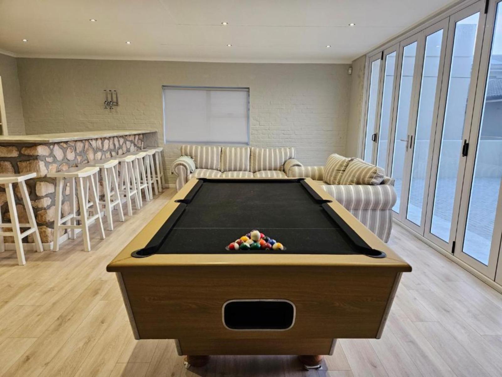 Room 1 — Communal lounge/ TV room