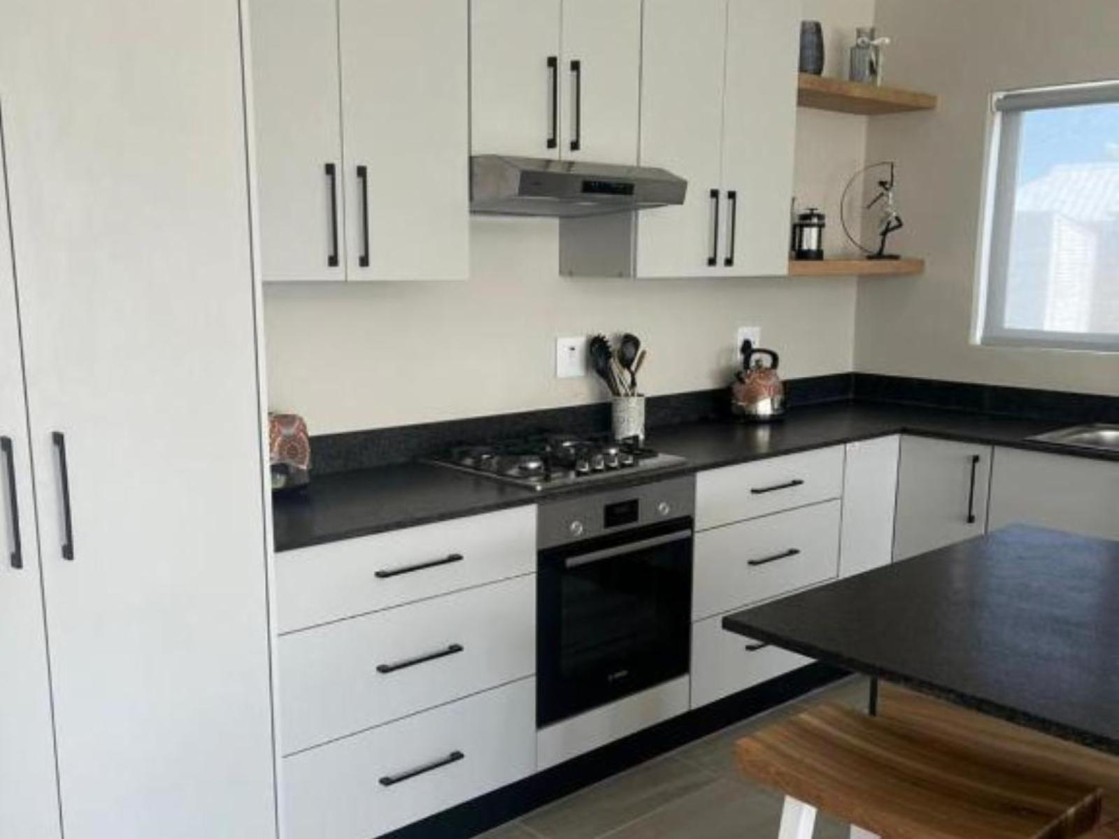 Room 1 — Kitchenette