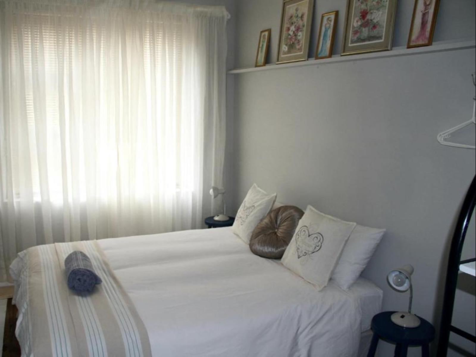 Room 1 — Bed