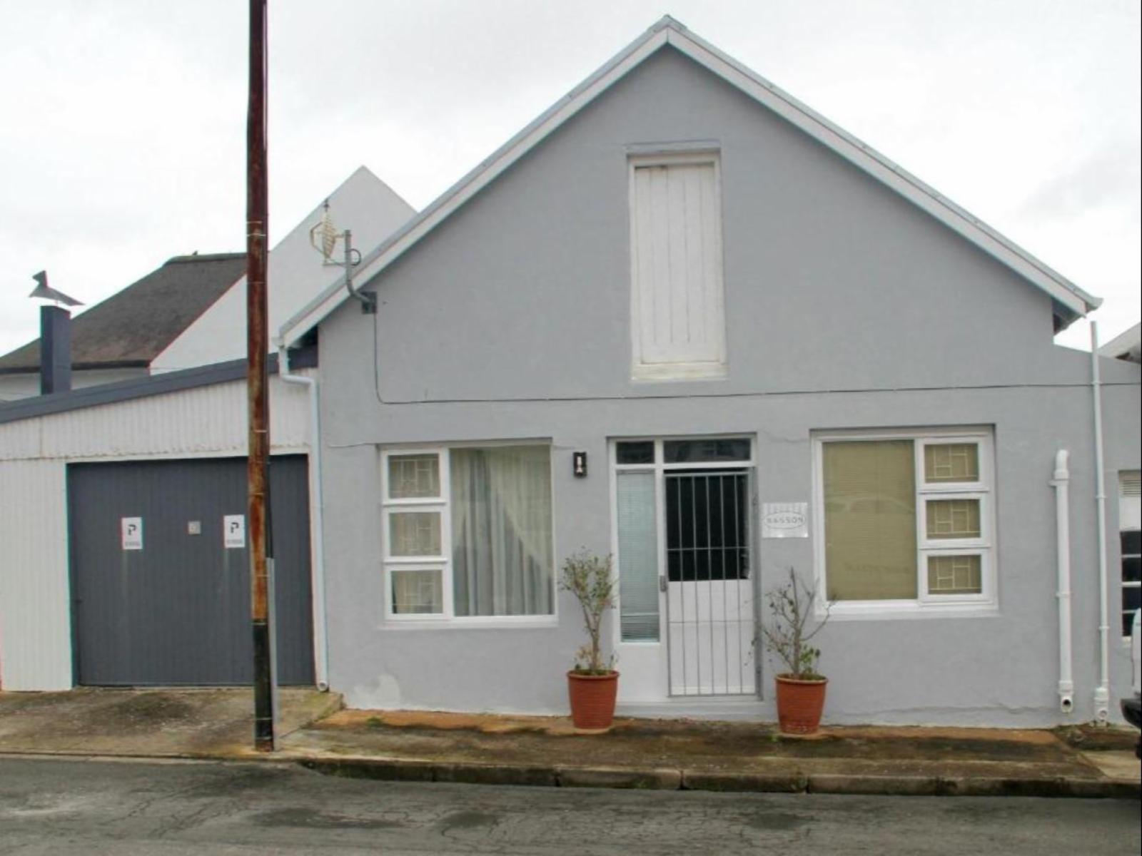 Basson Town Cottage