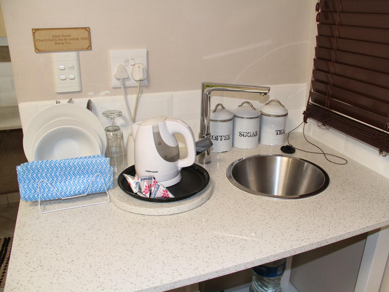 Room 1 — Kitchenette