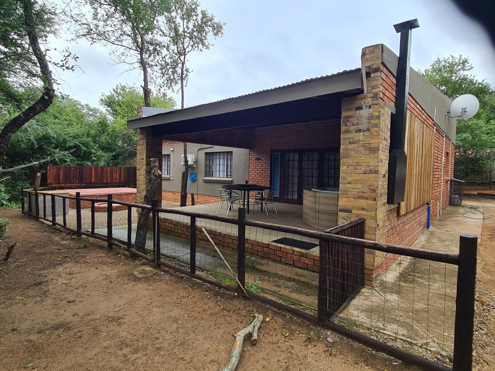 Six Sense Self Catering Guest House (Marloth Park)
