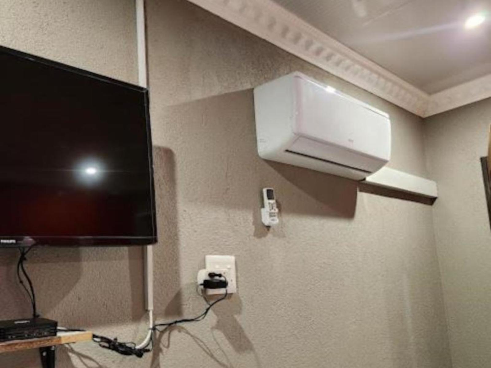 Room 1 — TV and multimedia
