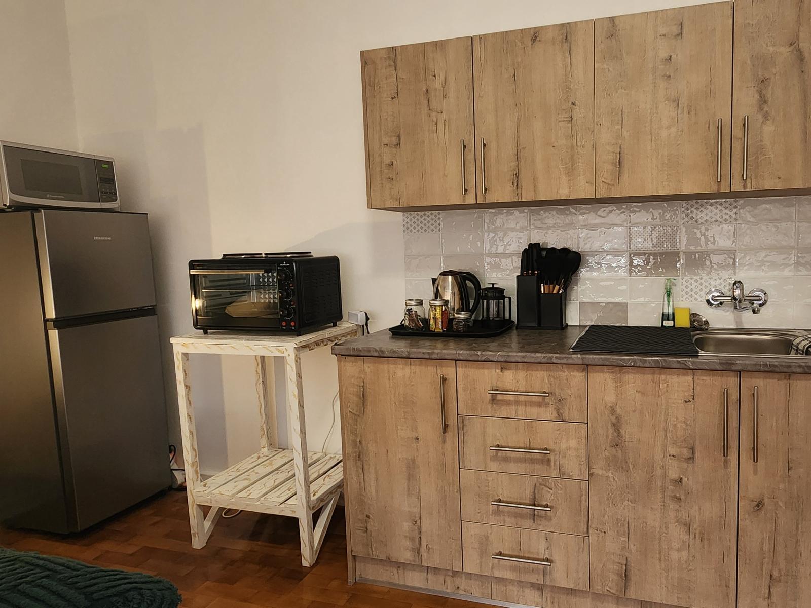 Room 2 — Kitchenette