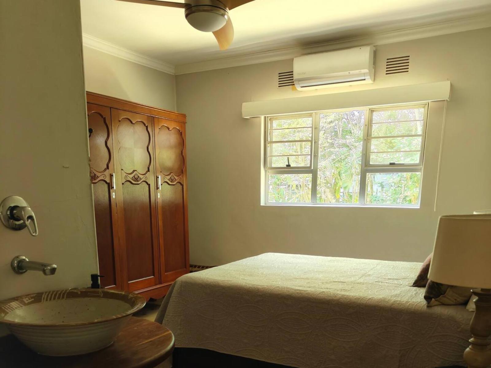 Room 1 — Photo of the whole room