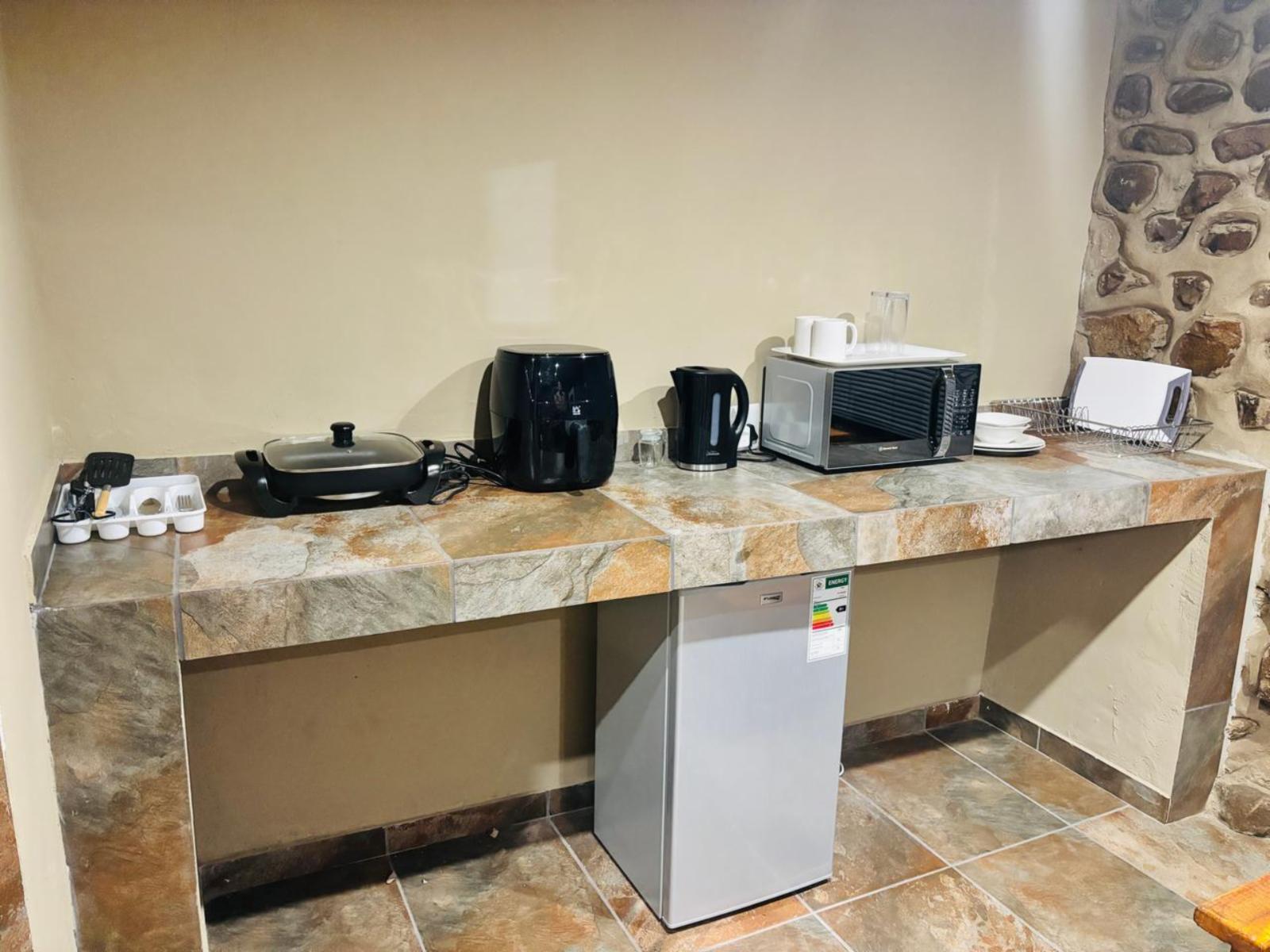 Room 2 — Coffee/tea facilities