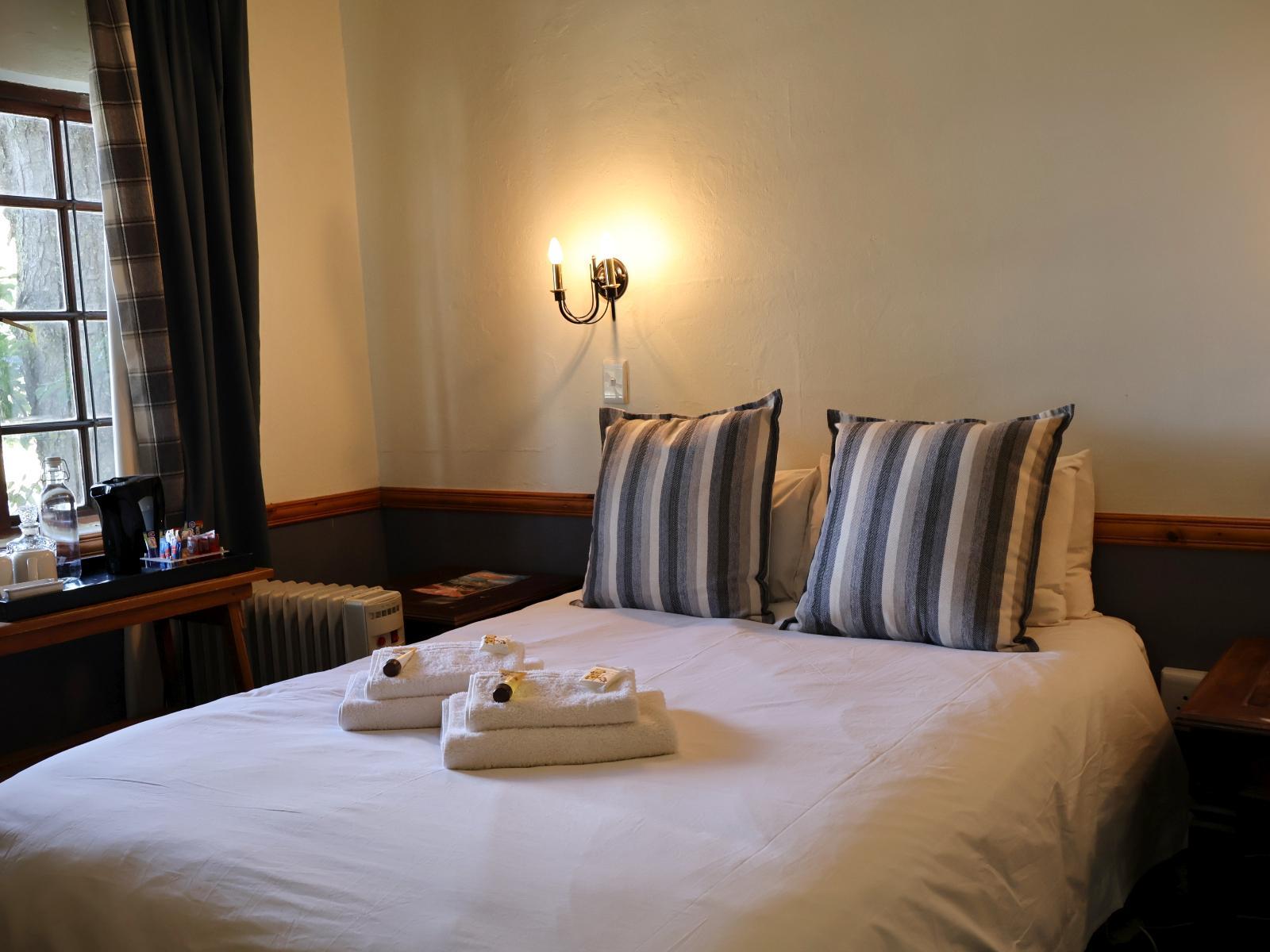 Room 4 — Bed