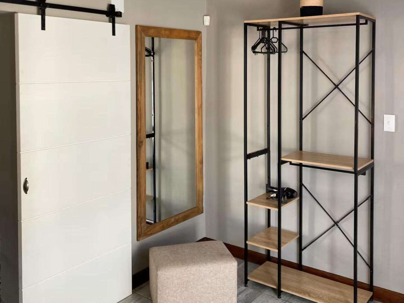 Room 1 — Photo of the whole room
