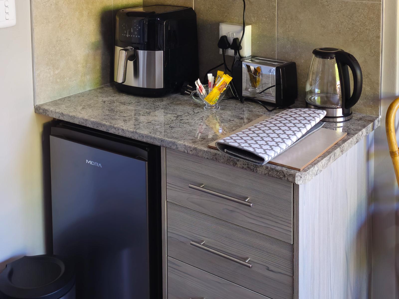 Room 1 — Kitchenette