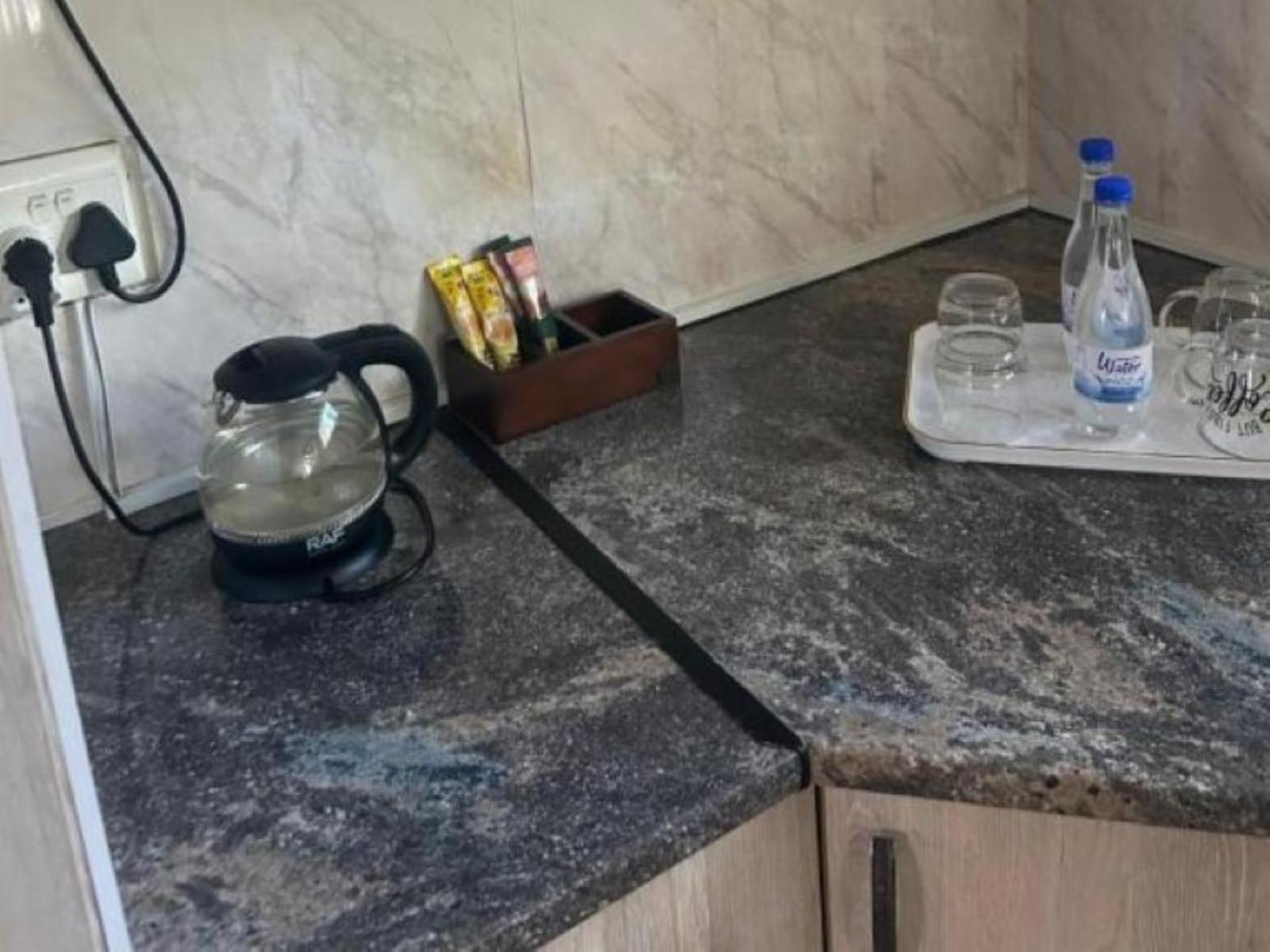 Room 1 — Coffee/tea facilities