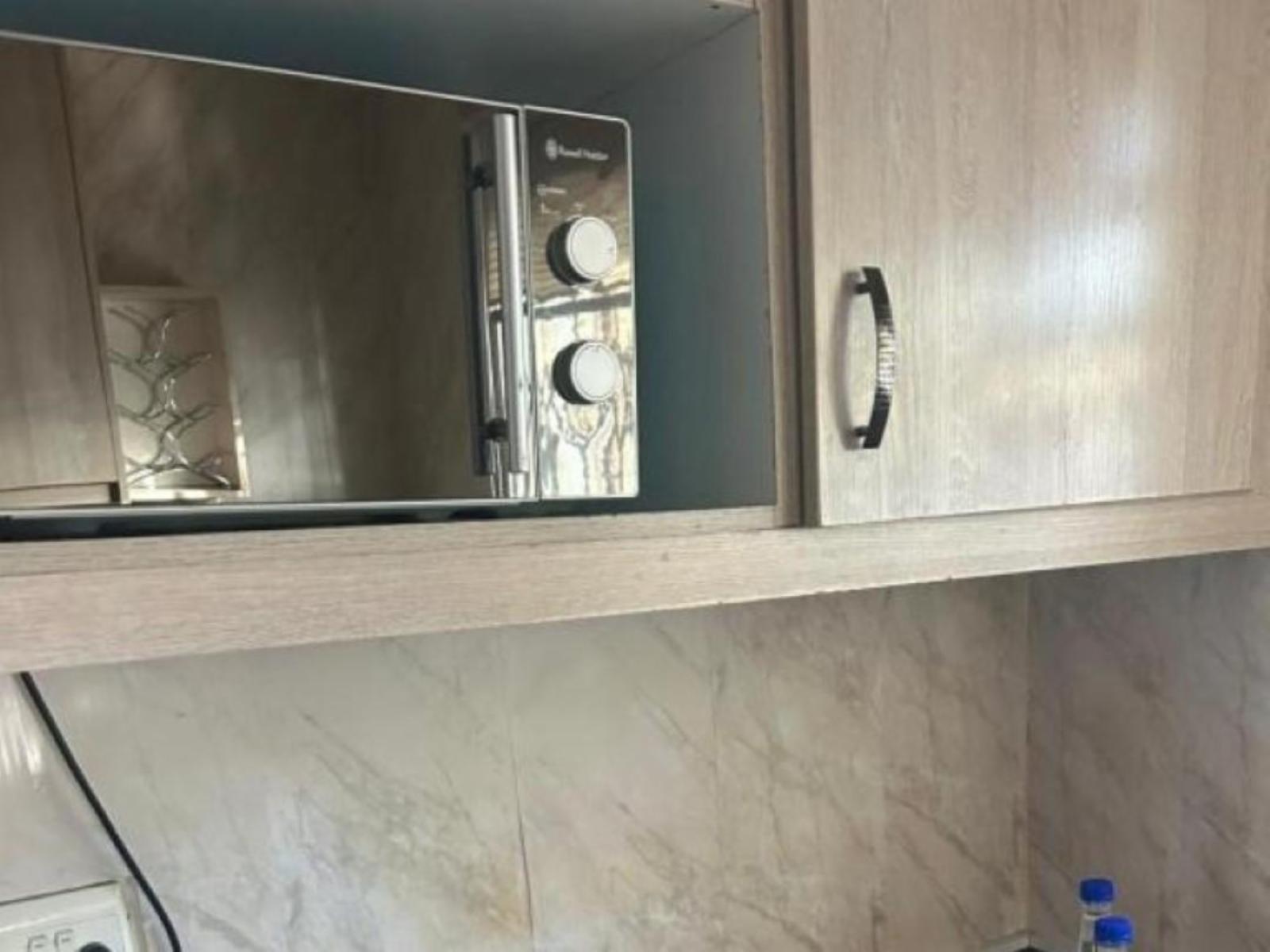 Room 1 — Kitchenette