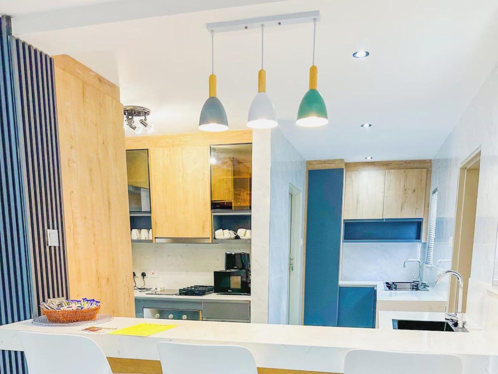 Room 1 — Kitchenette
