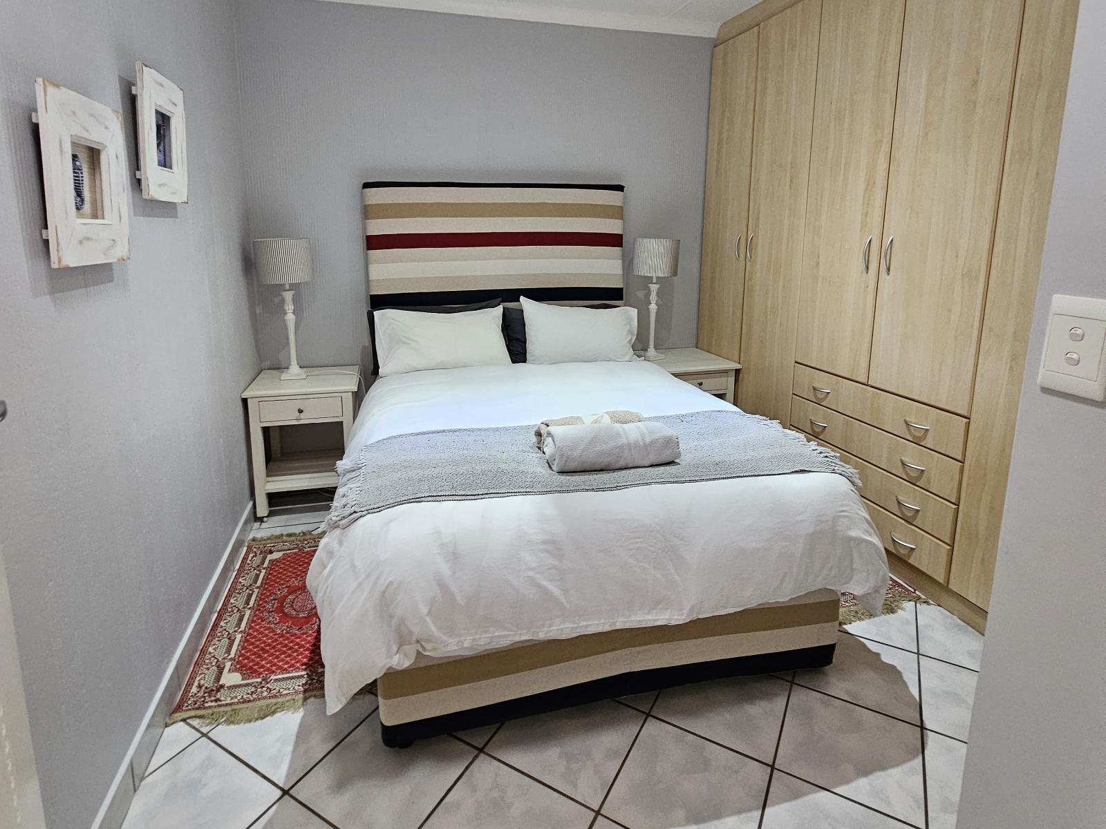 Room 1 — Photo of the whole room