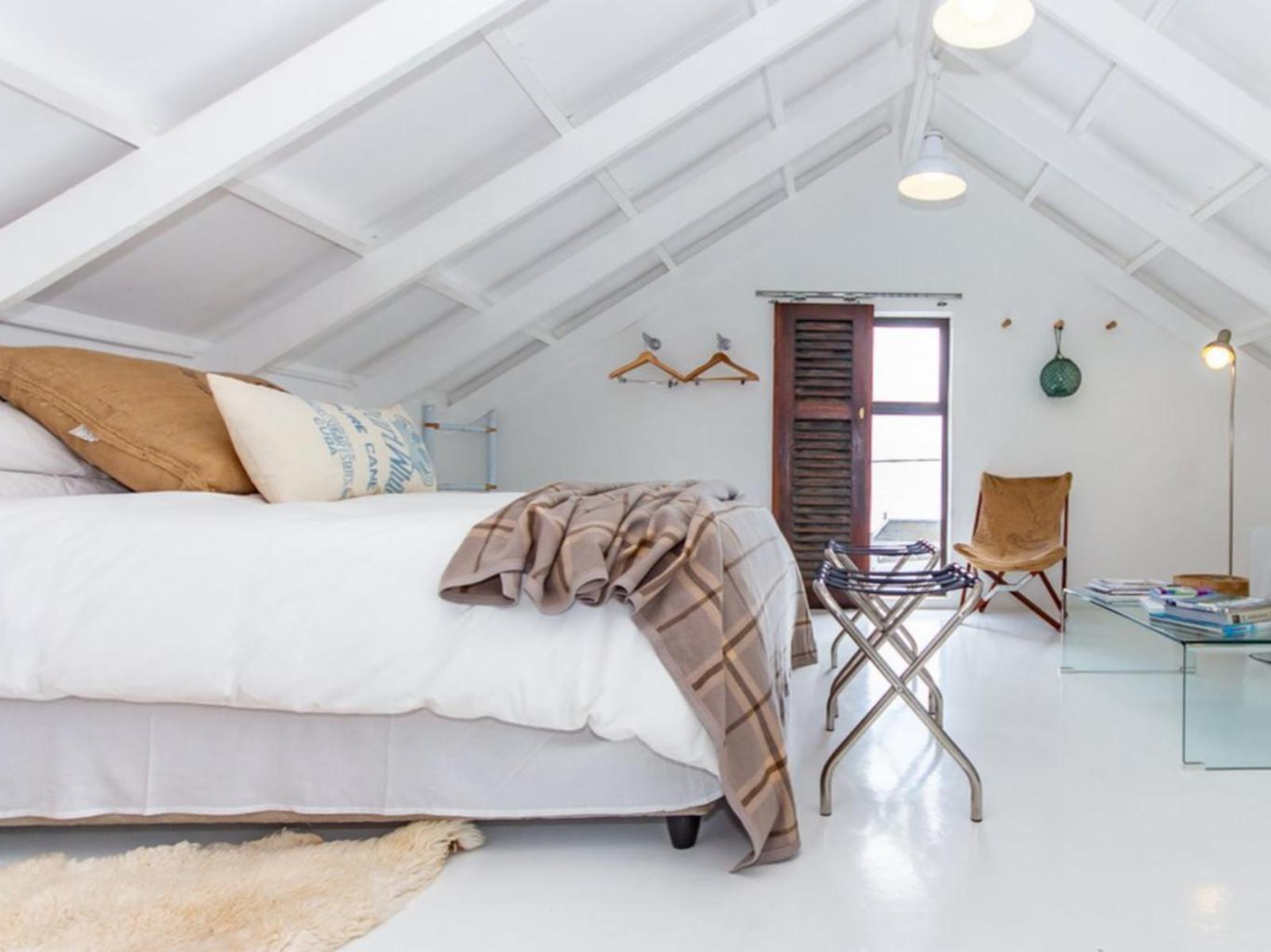 Room 1 — Bed