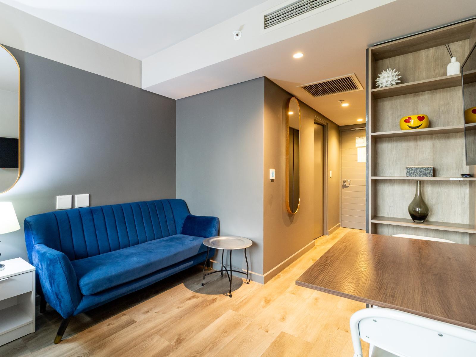 Room 1 — Living Room