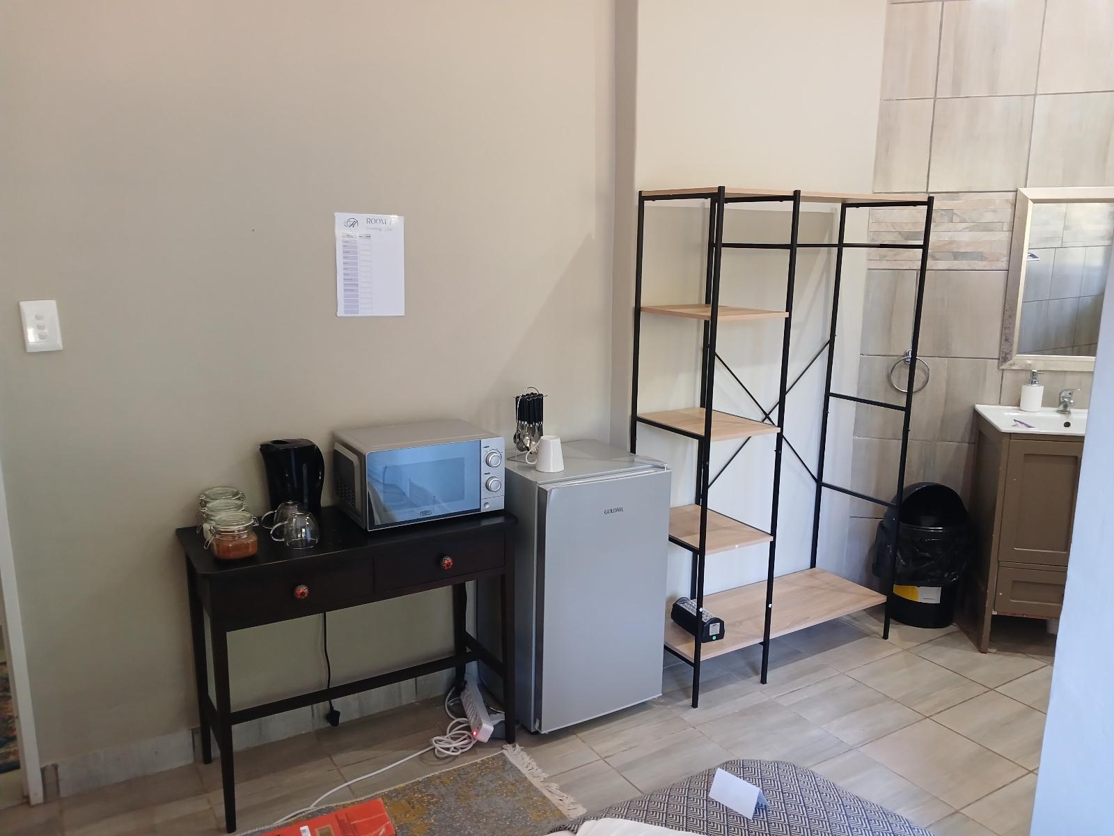 Room 1 — Photo of the whole room