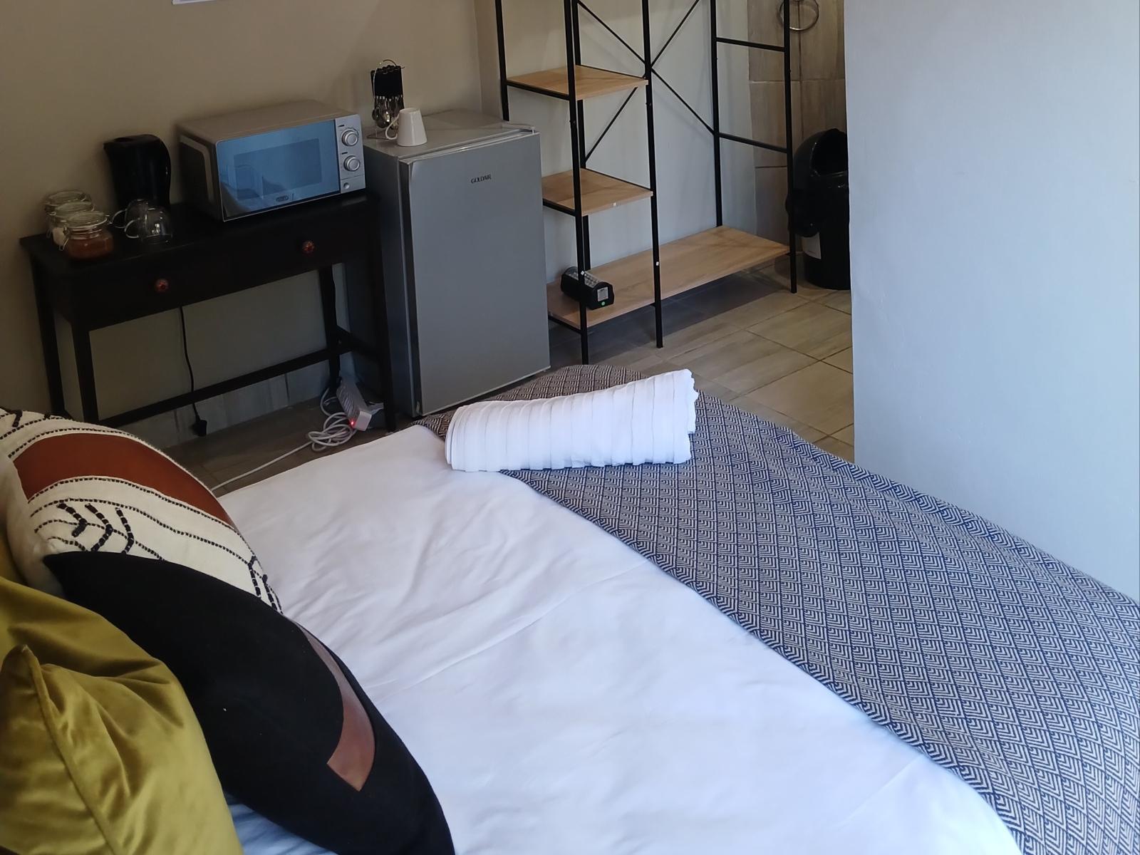Room 1 — Photo of the whole room