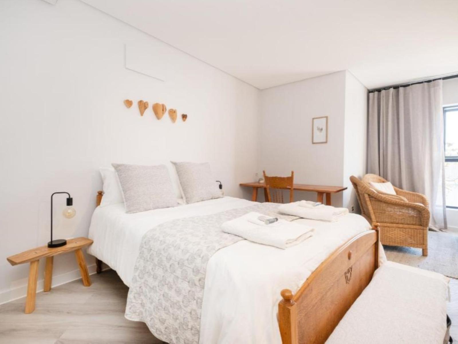 Room 1 — Bed
