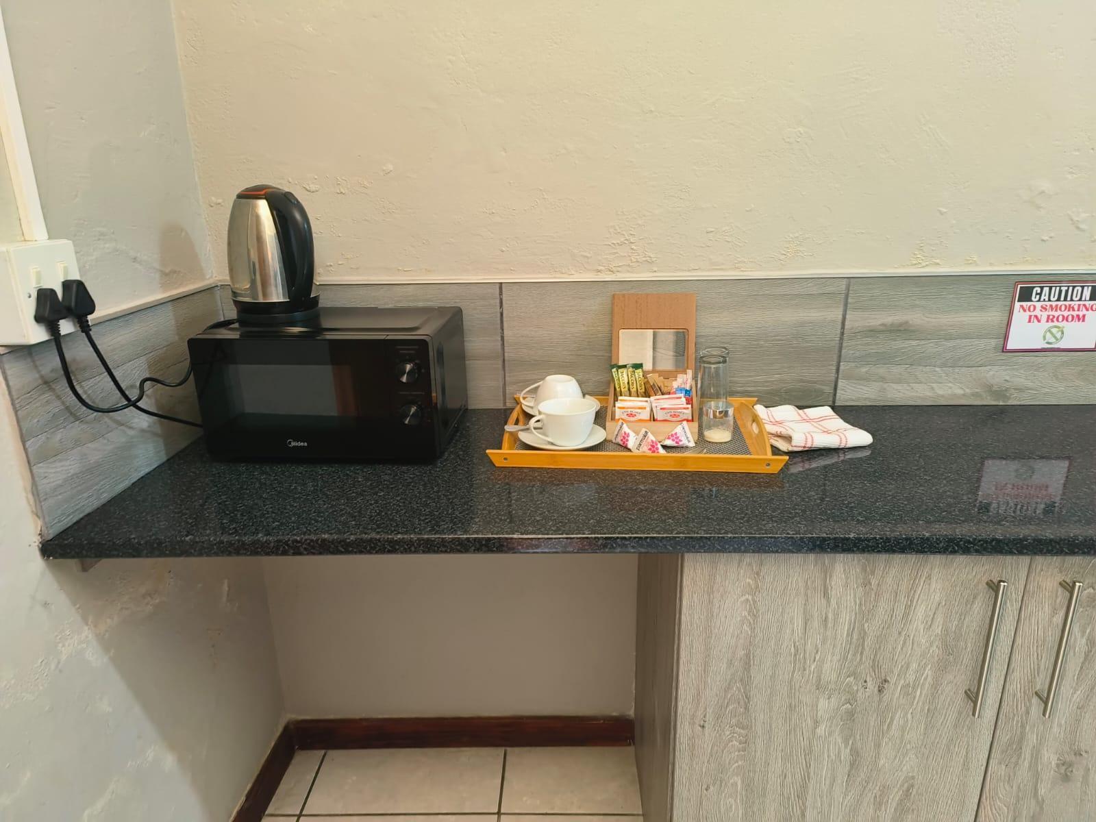 Room 1 — Kitchenette