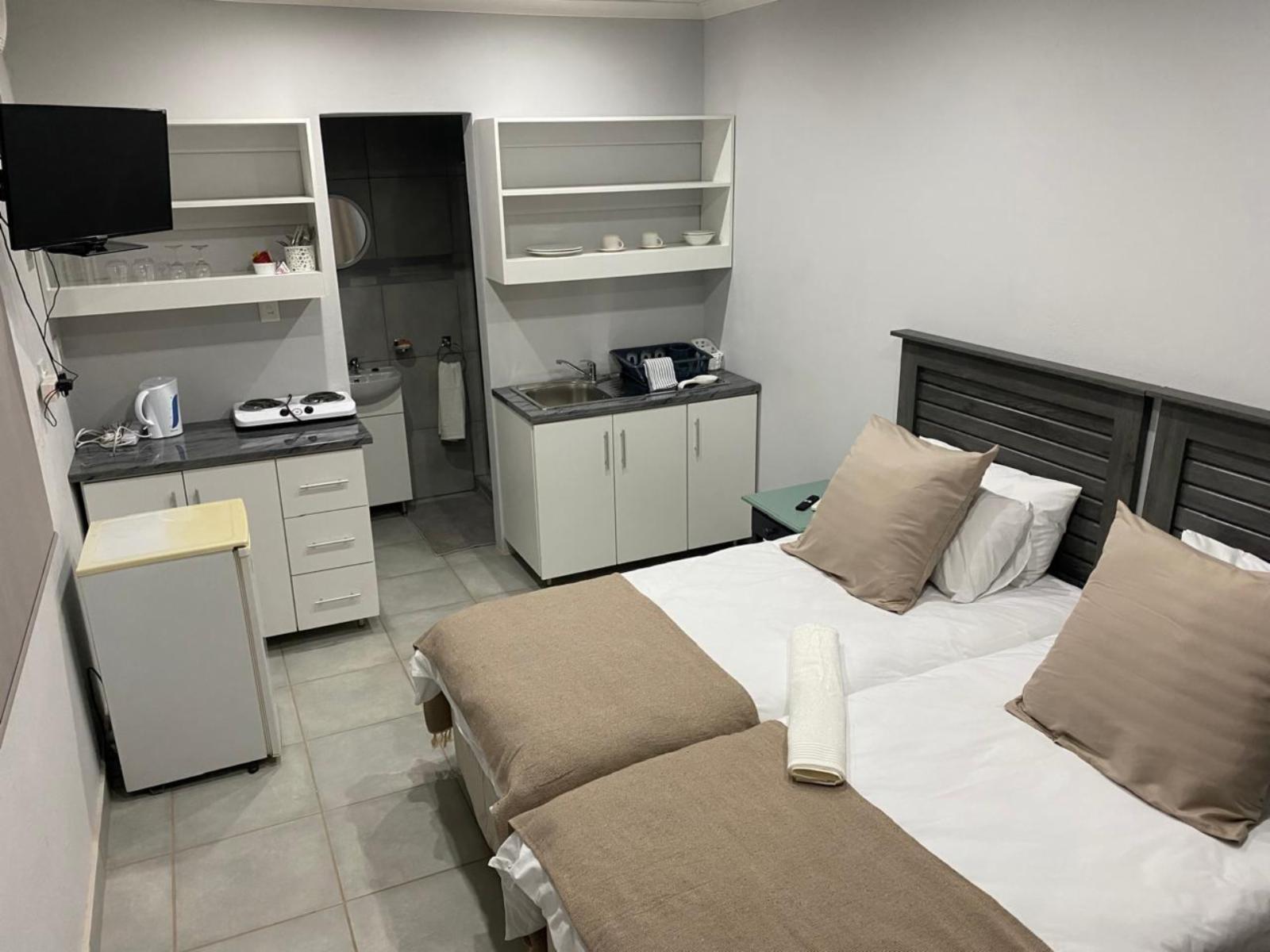Room 6 — Photo of the whole room