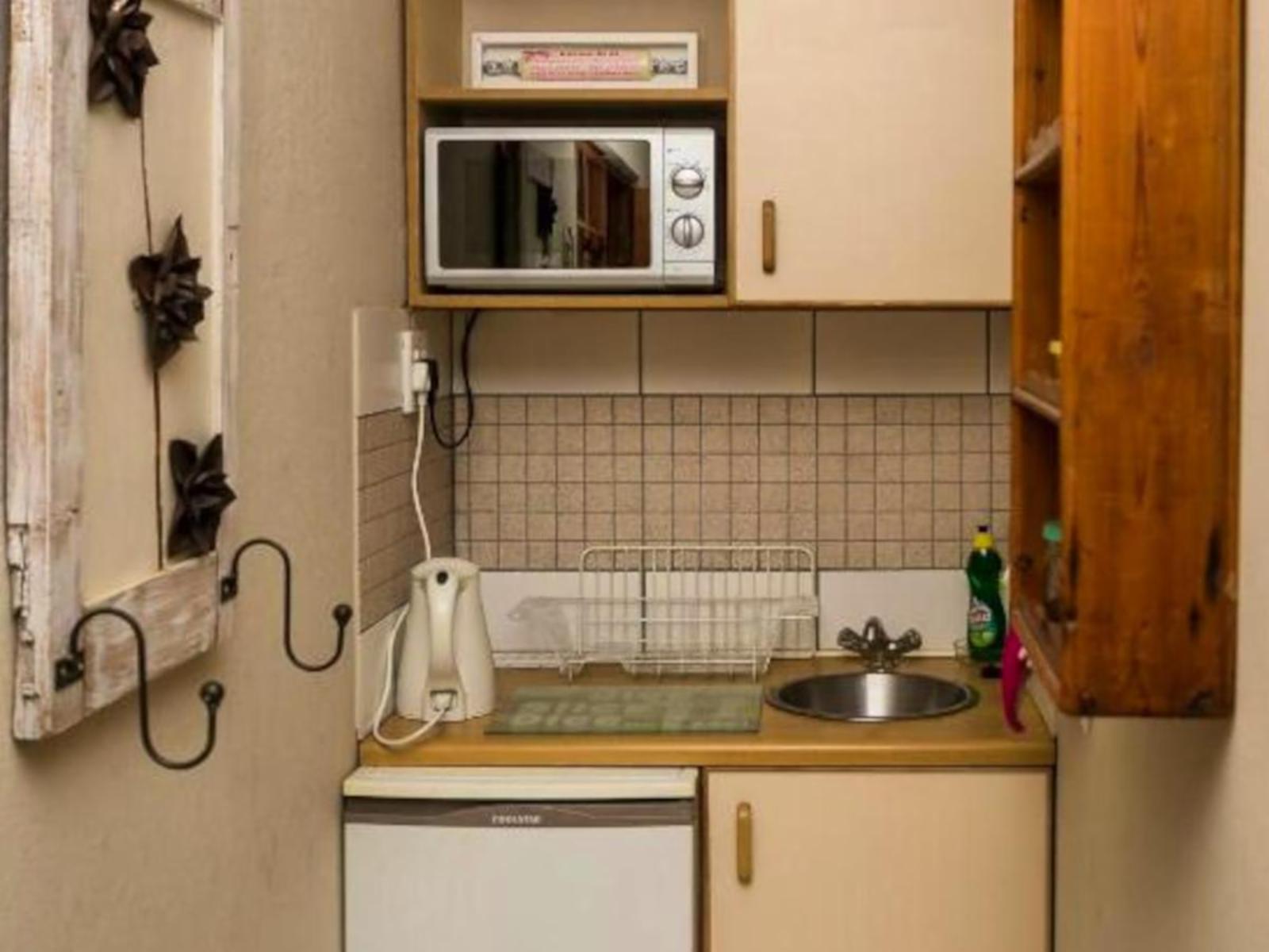 Room 2 — Kitchenette