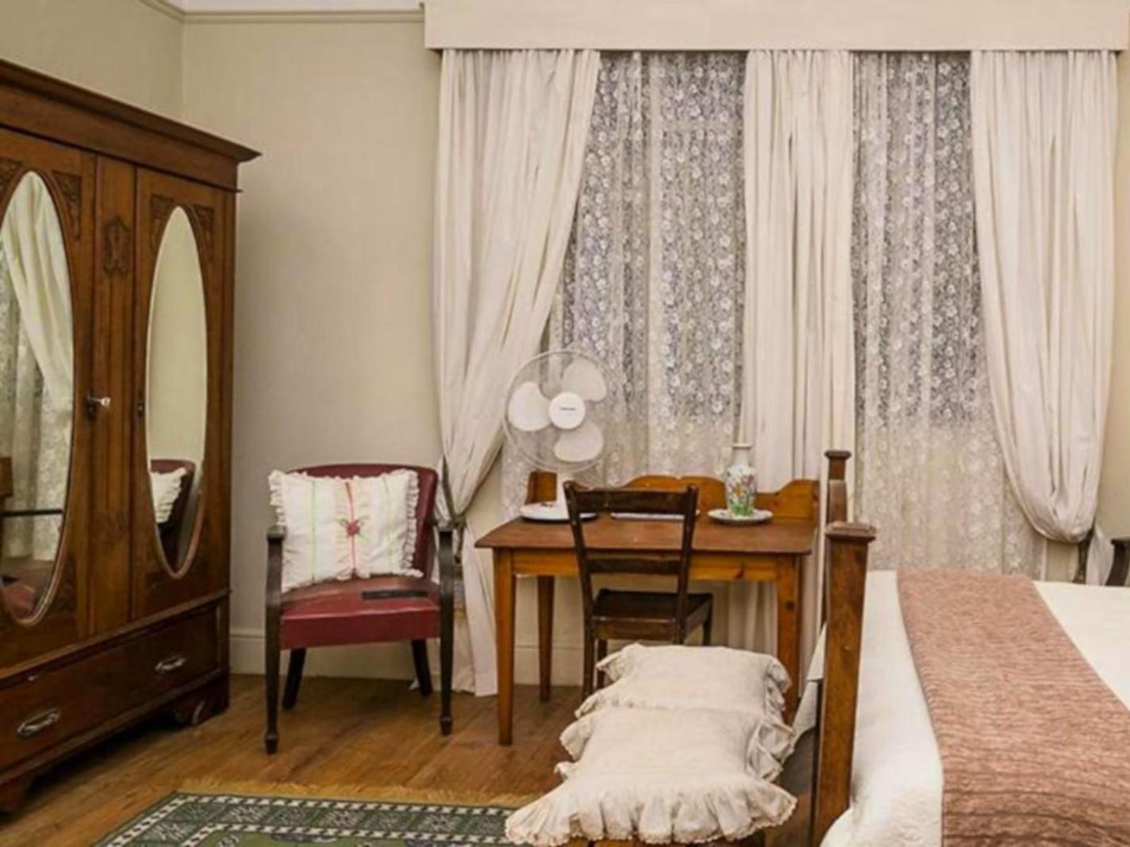 Room 3 — Photo of the whole room