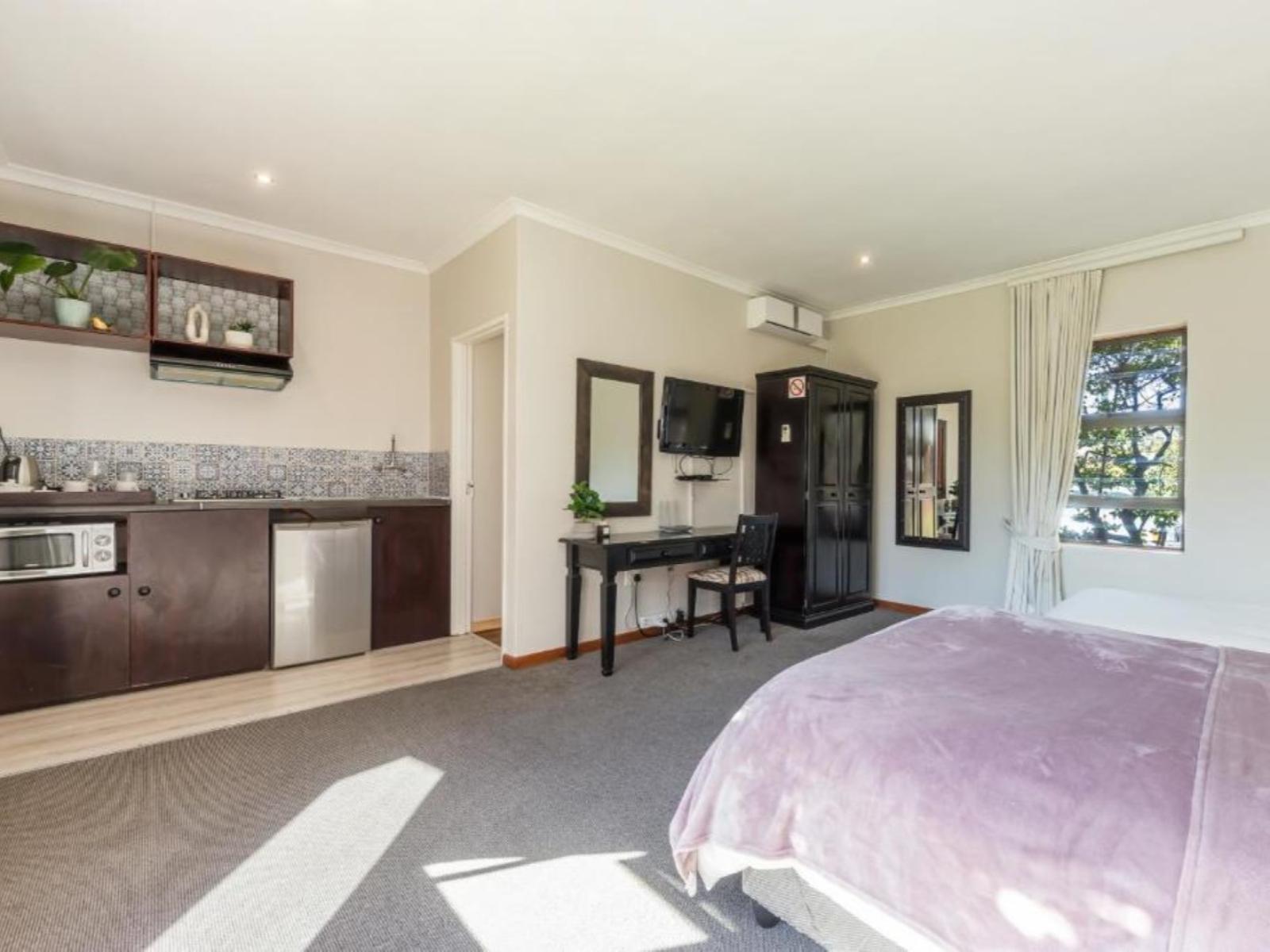 Room 2 — Kitchenette