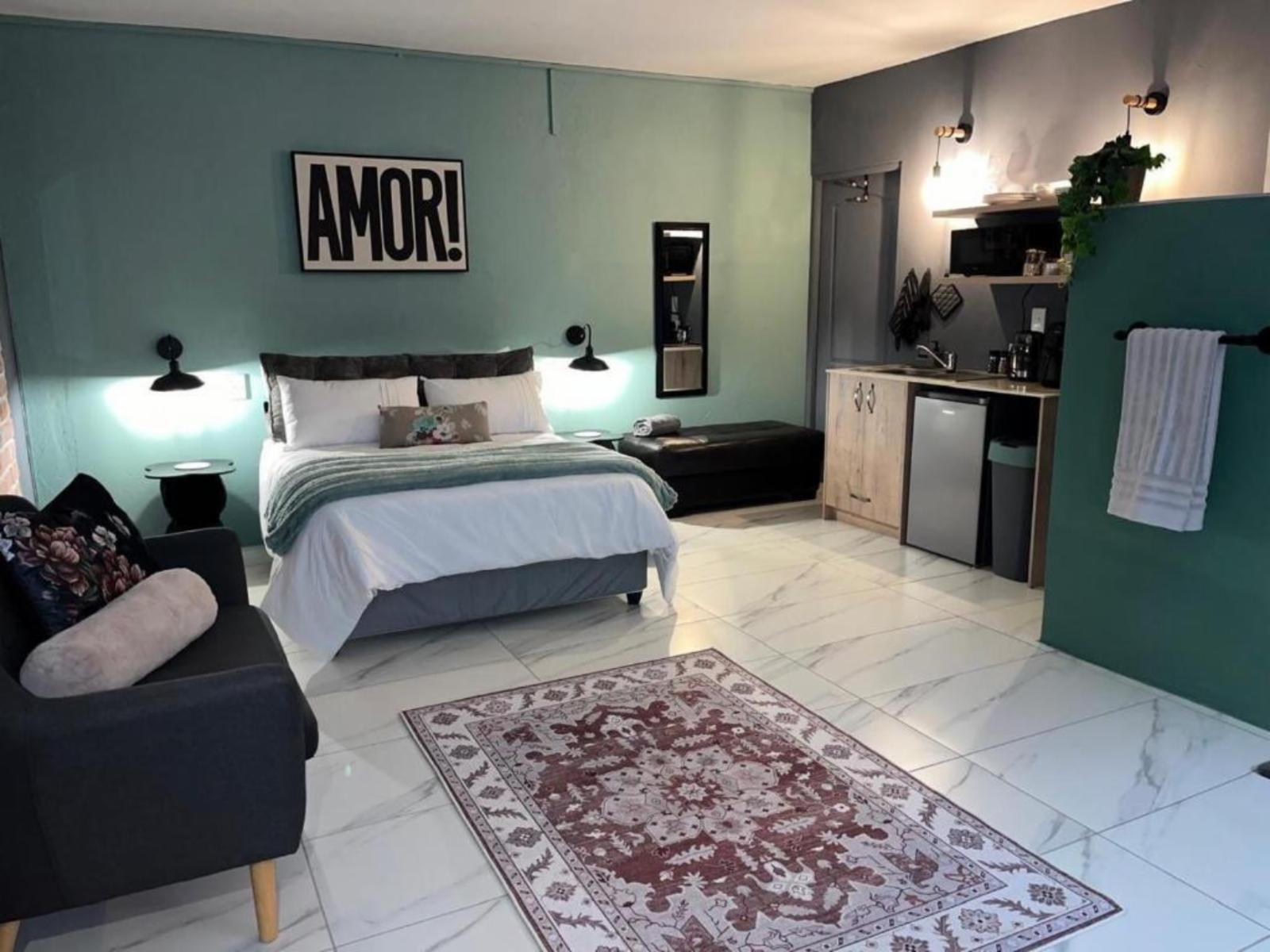 Room 1 — Photo of the whole room
