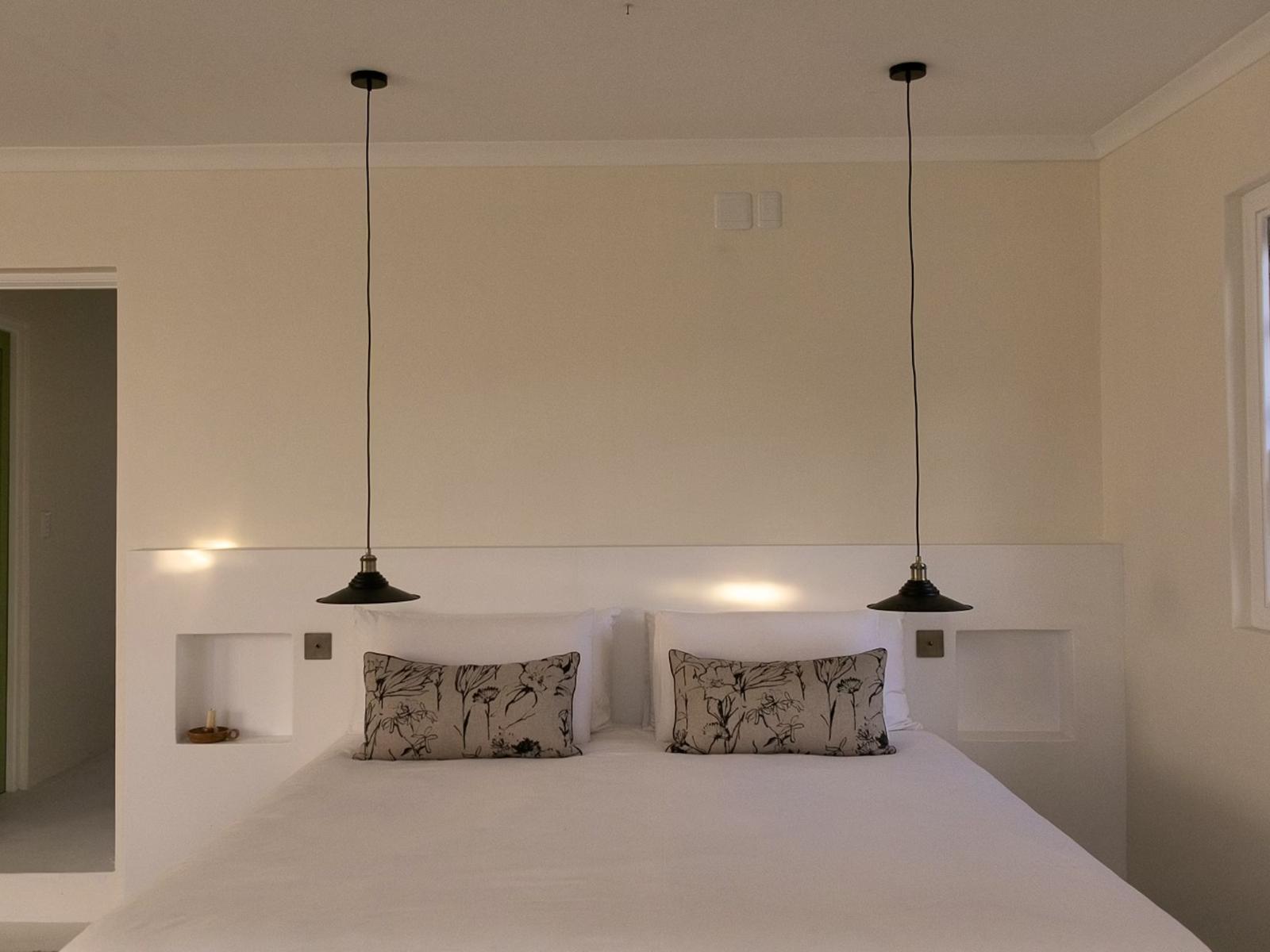 Room 1 — Bed