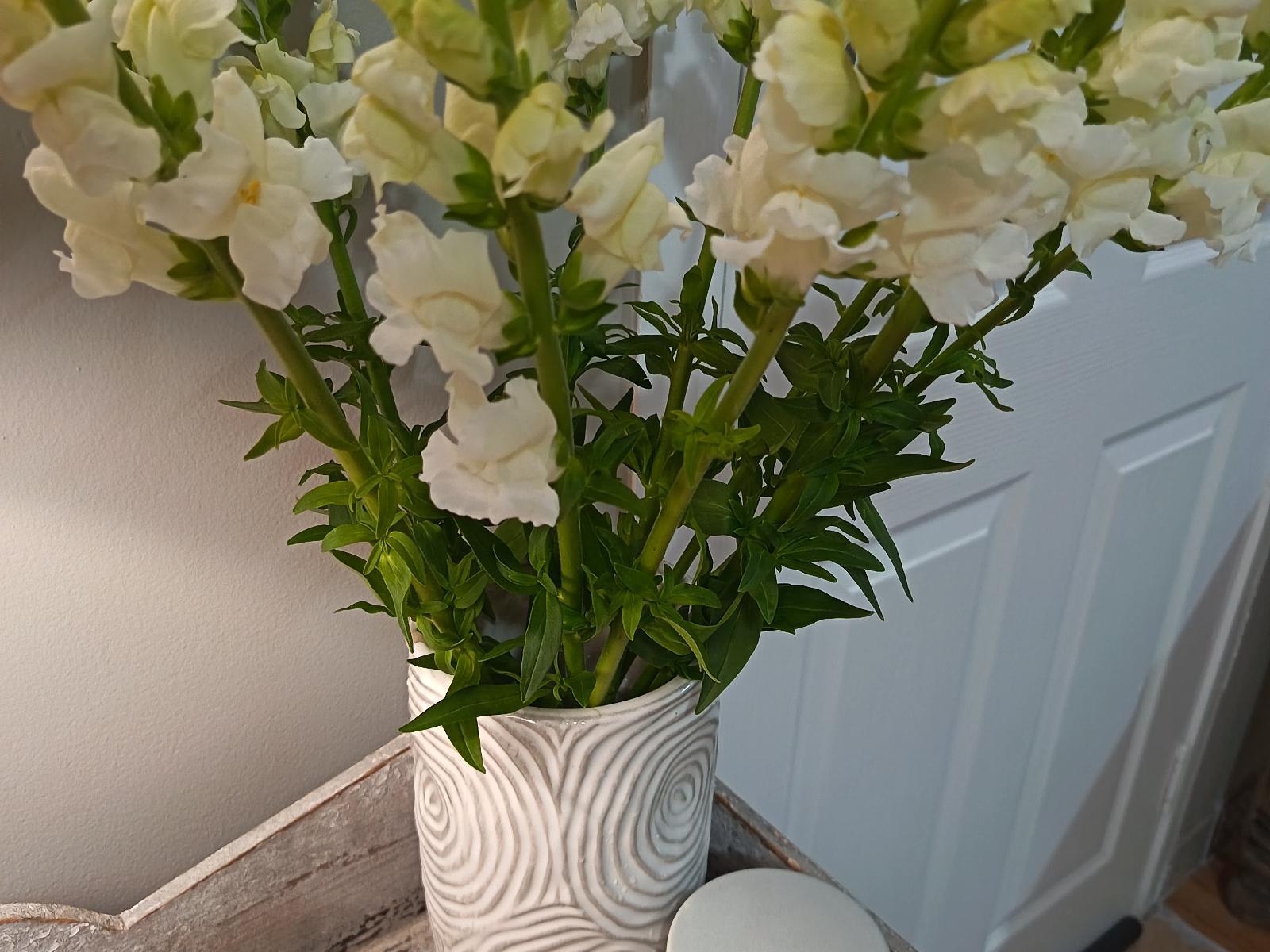 Room 1 — Decorative detail
