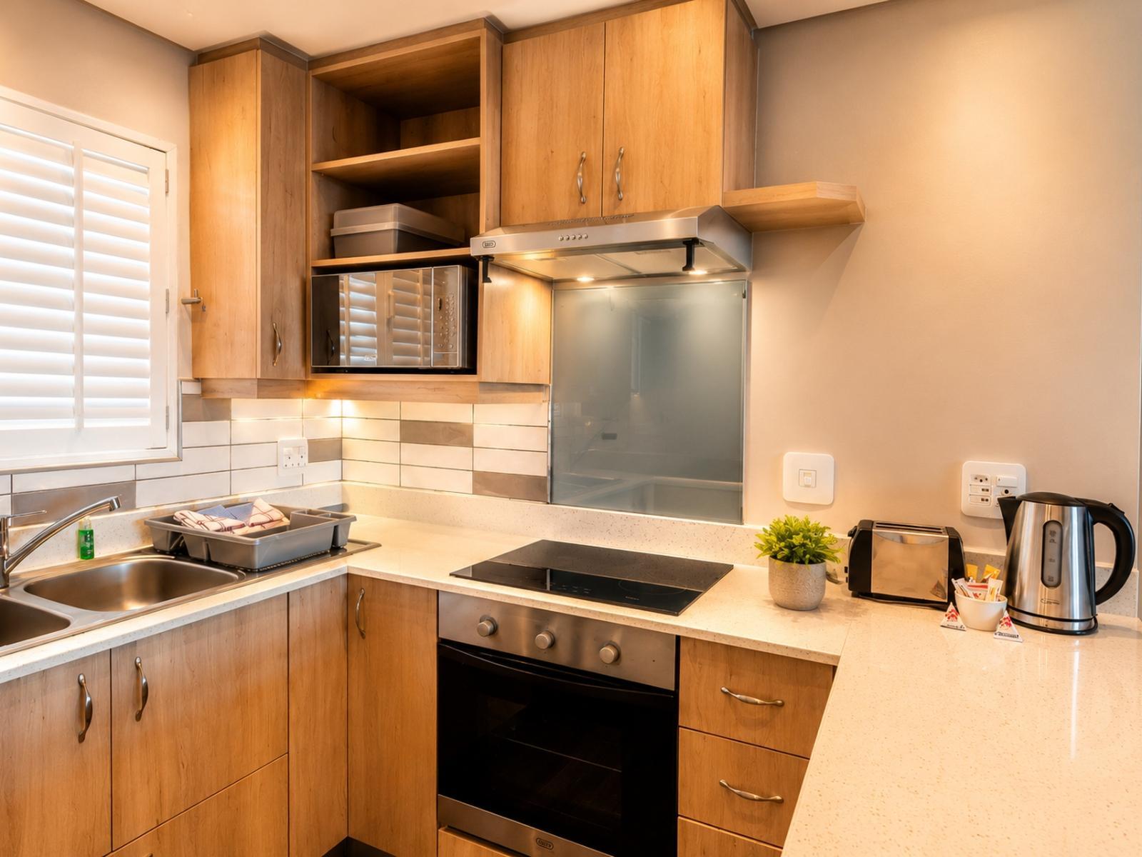 Room 2 — Breakfast area