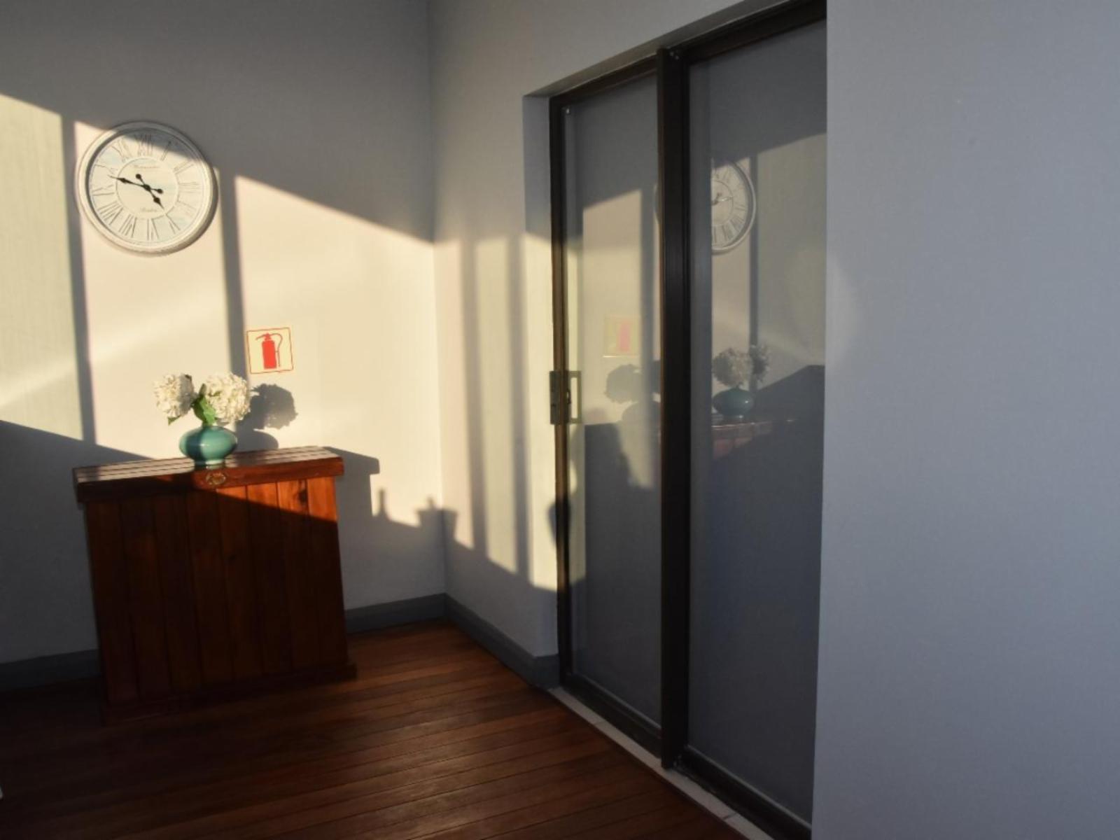 Room 1 — Living Room