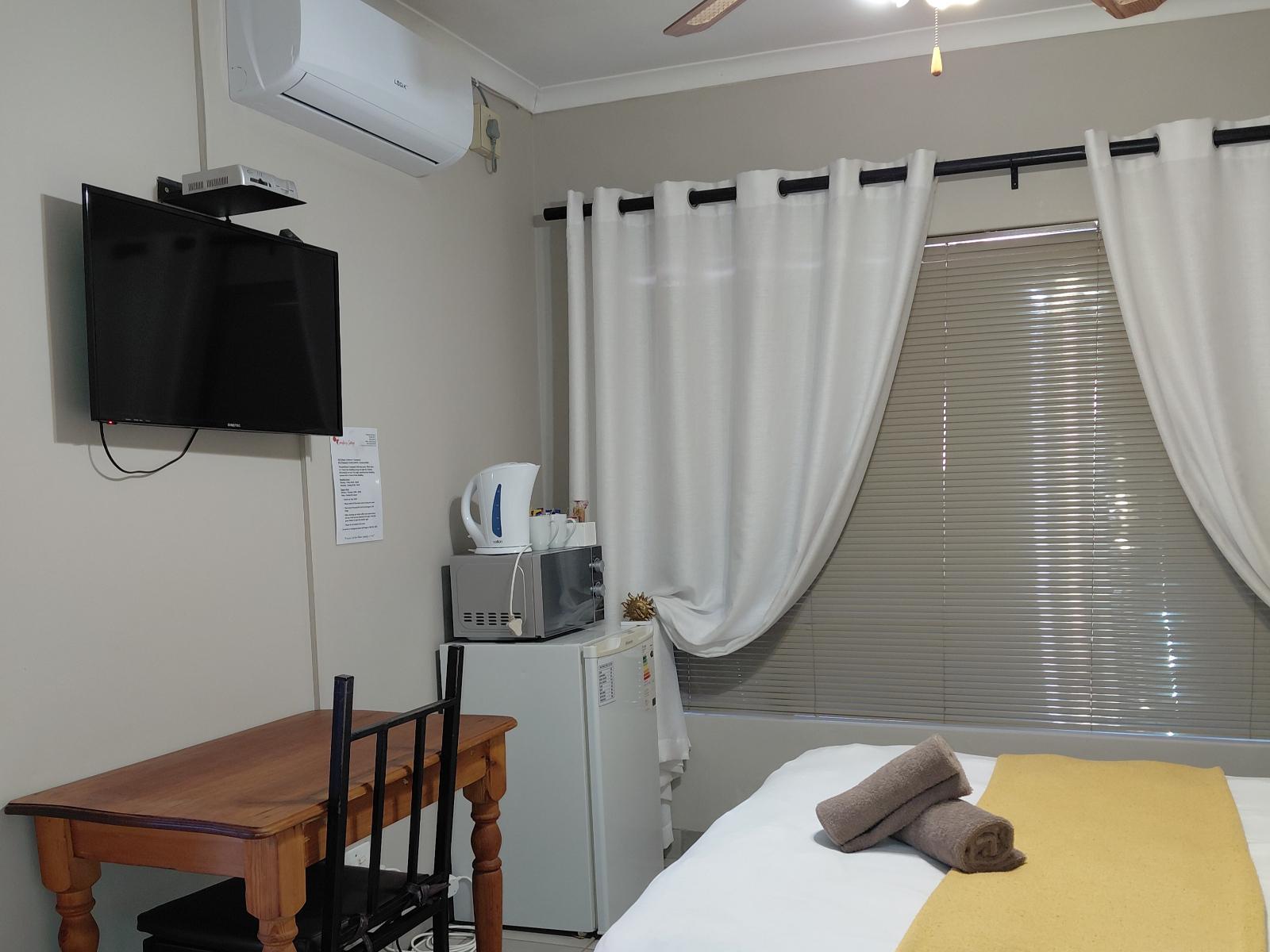 Room 1 — TV and multimedia